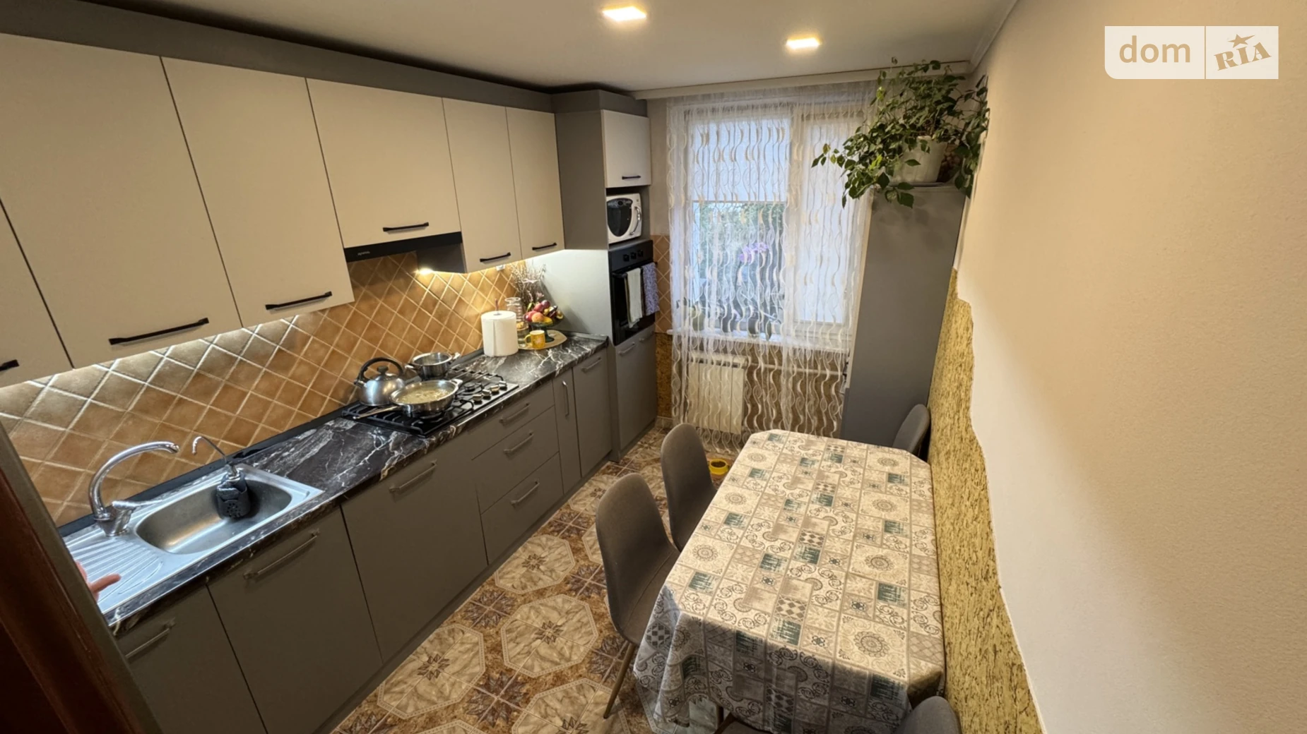 3-комнатная квартира 70 кв. м в Луцке, цена: 70000 $ - фото 3