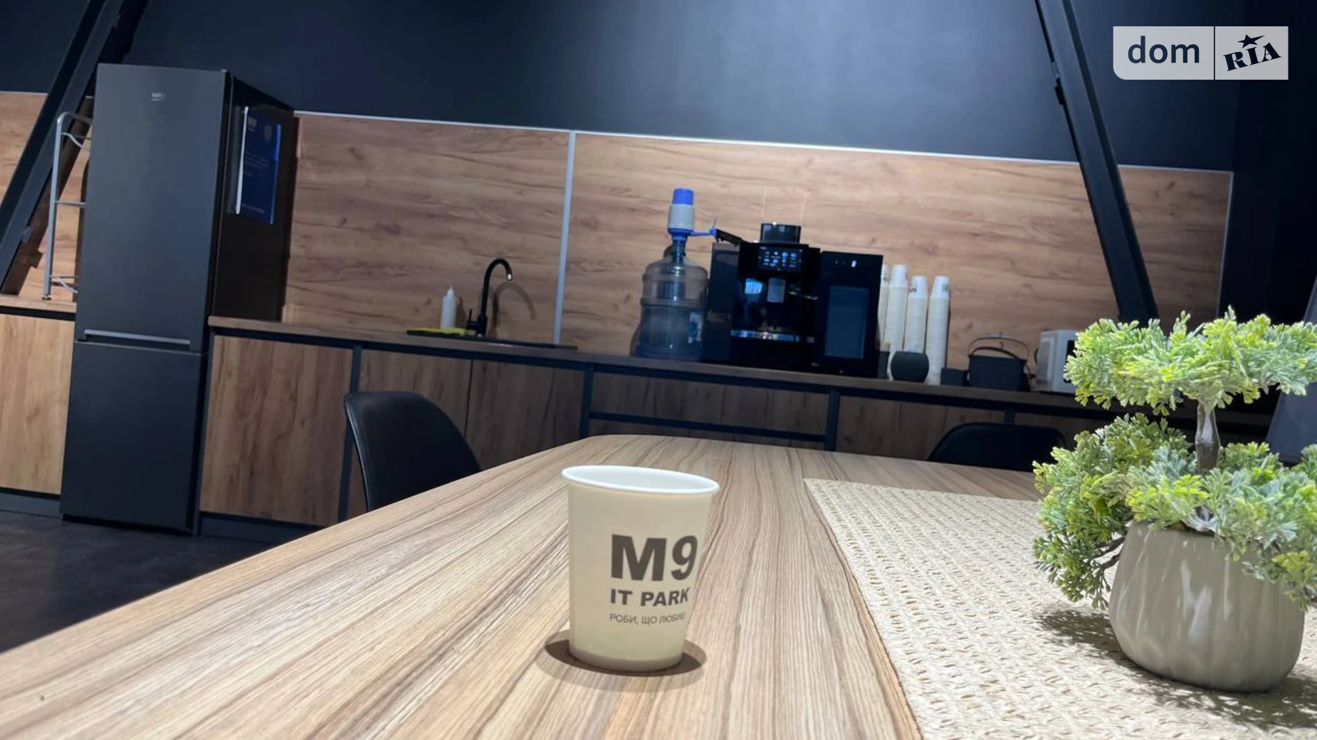 Сдается в аренду офис 55 кв. м в бизнес-центре, цена: 660 $ - фото 5