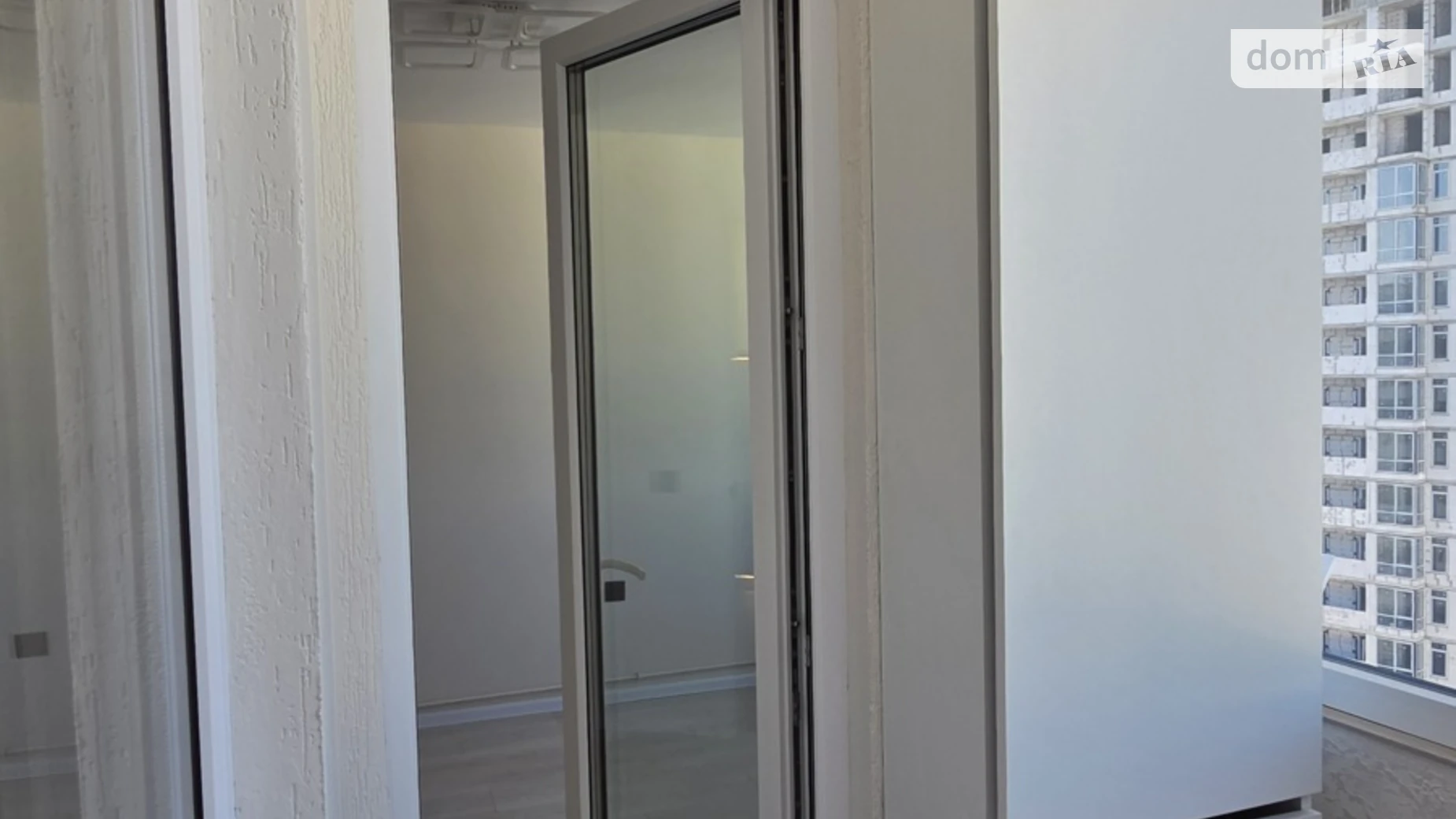 2-кімнатна квартира 50 кв. м у Тернополі, цена: 75000 $ - фото 2