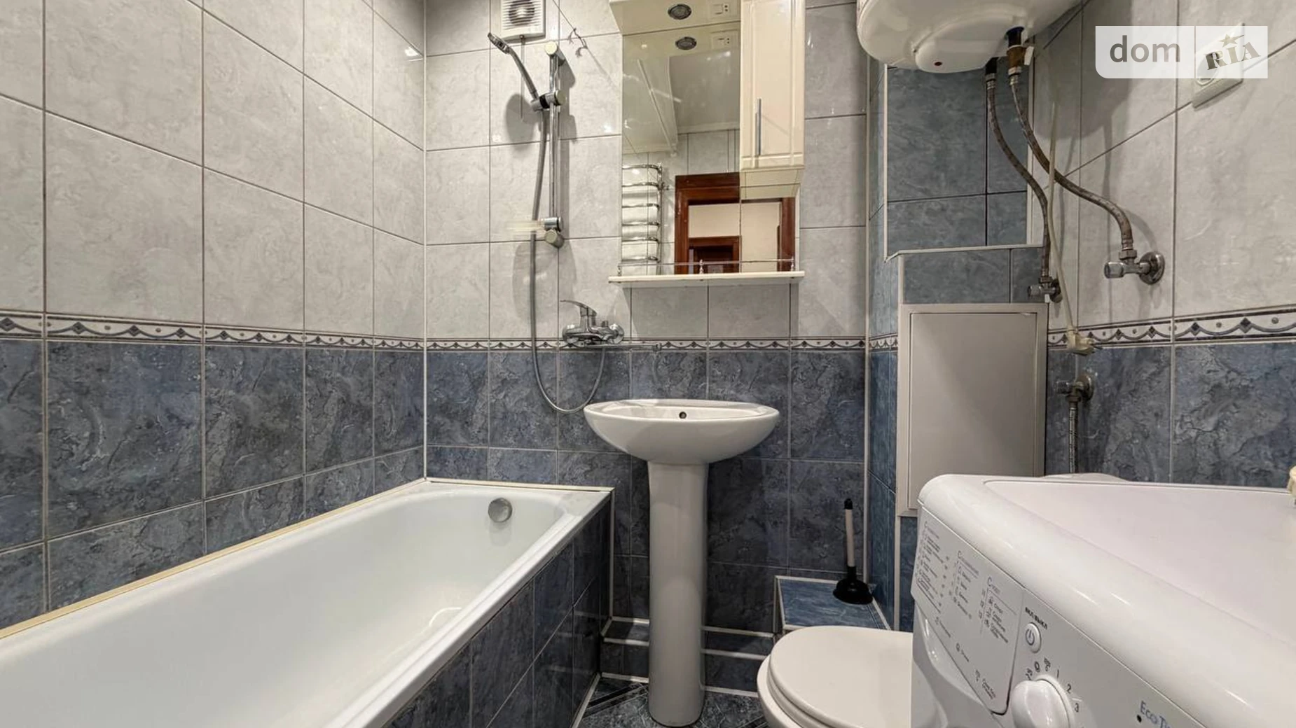 Сдается в аренду 1-комнатная квартира 55 кв. м в Черновцах, ул. Сергея Скальда(Комарова Владимира), 31 - фото 5