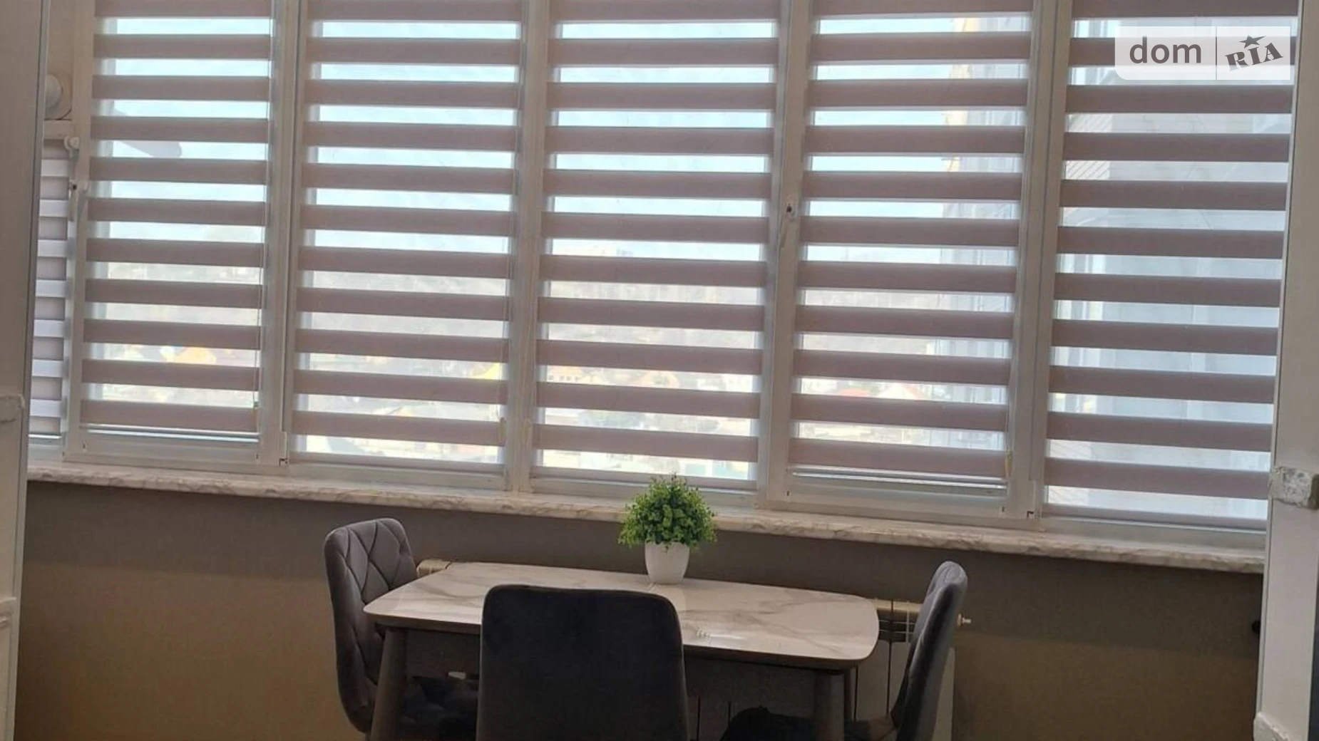 Продається 2-кімнатна квартира 70.3 кв. м у Дніпрі, вул. Набережна Перемоги - фото 5