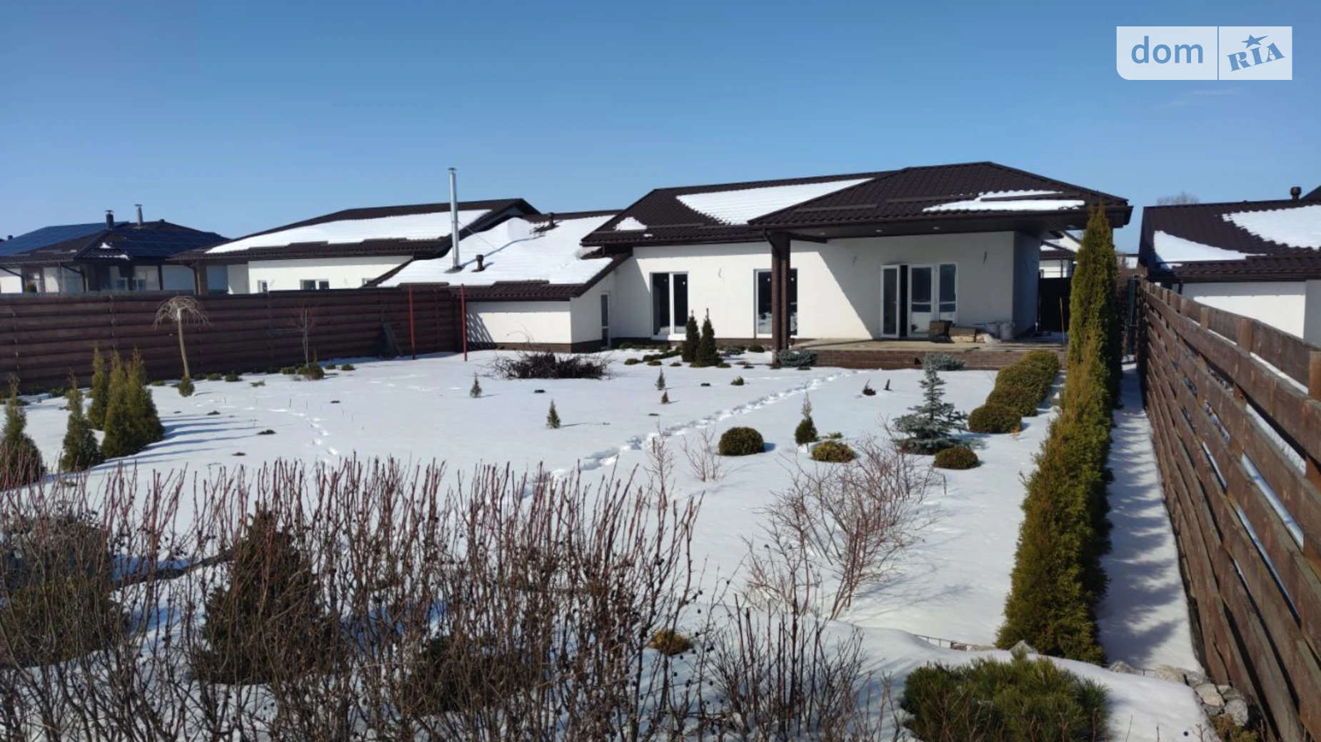 Продается одноэтажный дом 112 кв. м с камином, цена: 100000 $ - фото 2