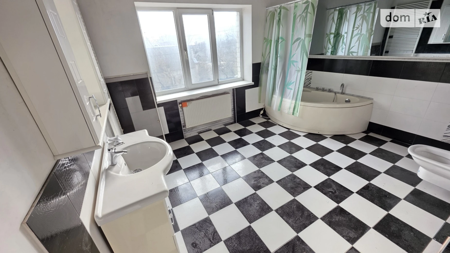 Продается дом на 3 этажа 370.6 кв. м с камином, цена: 160000 $ - фото 3