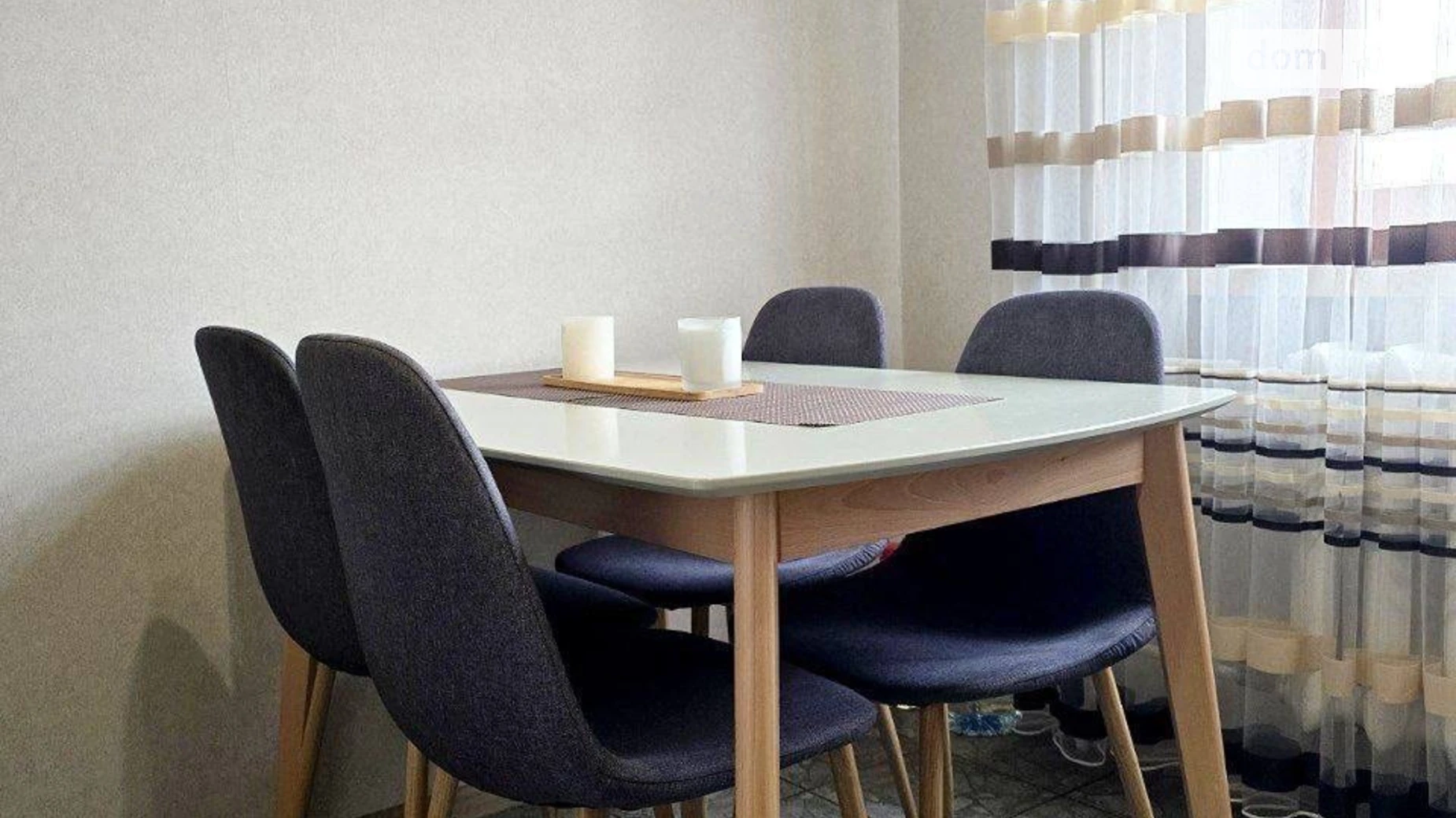 Сдается в аренду 2-комнатная квартира 52 кв. м в Черновцах, просп. Независимости - фото 3