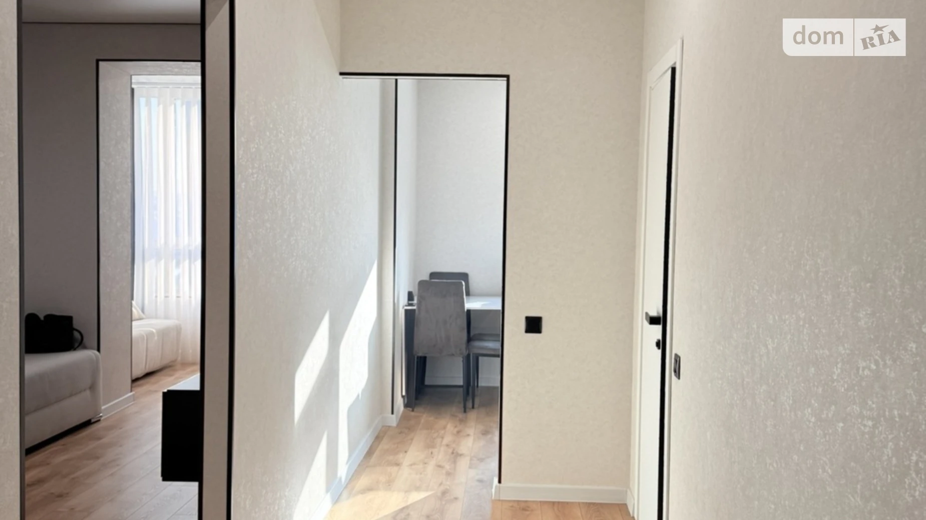 Продается 1-комнатная квартира 43.3 кв. м в, цена: 67500 $ - фото 3