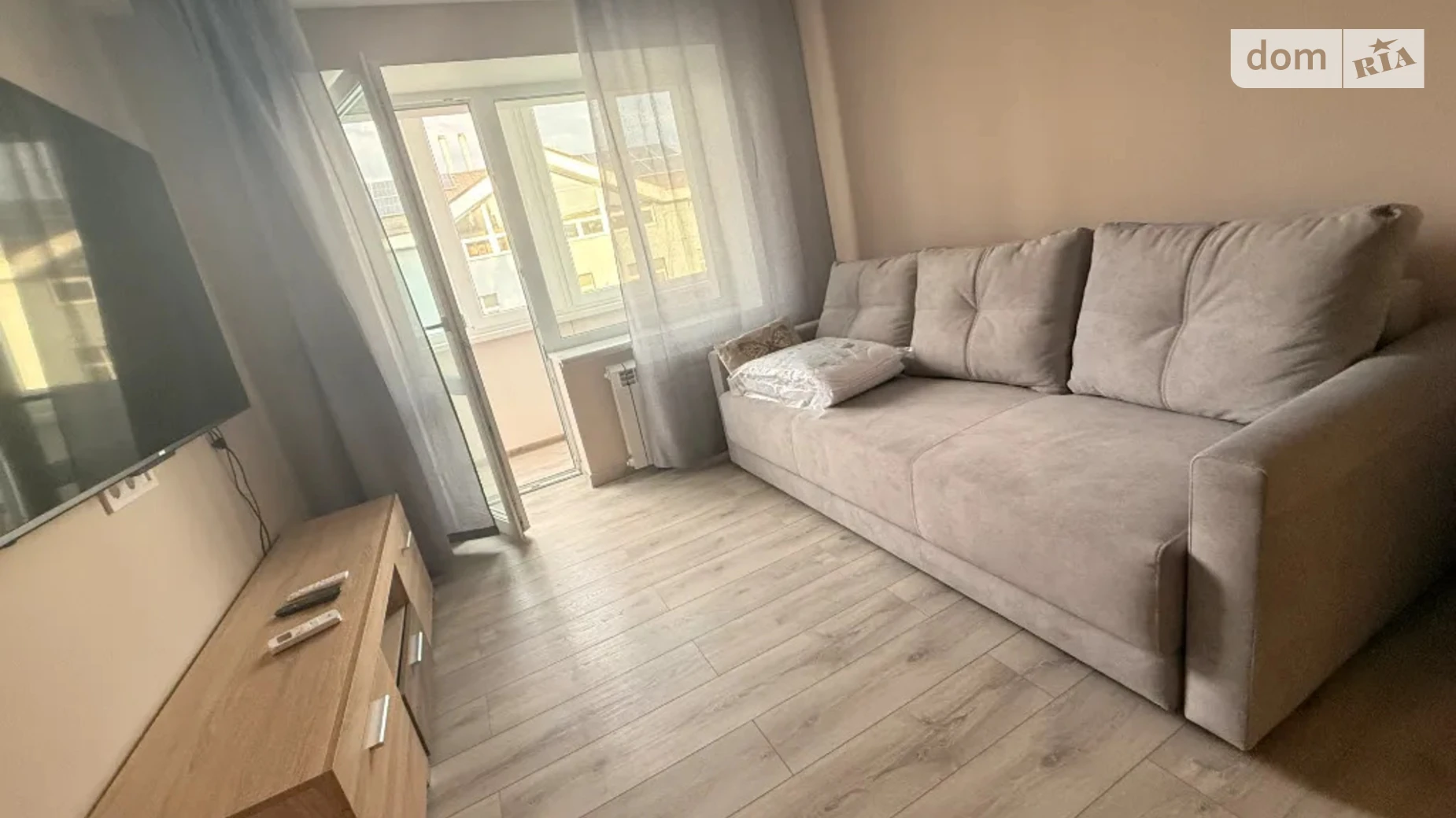 Сдается в аренду 2-комнатная квартира 69 кв. м в Днепре, просп. Поля Александра, 141 - фото 2