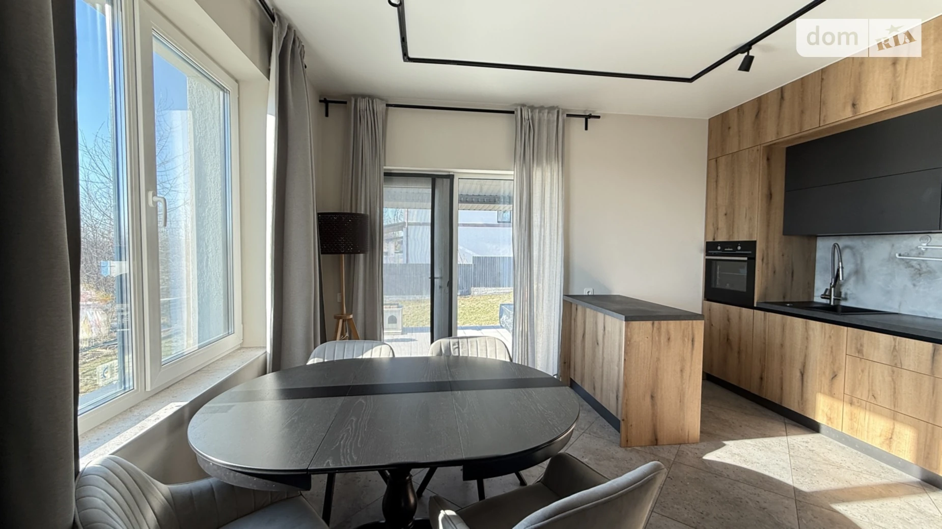 Продается дом на 2 этажа 140 кв. м с террасой, цена: 240000 $ - фото 3