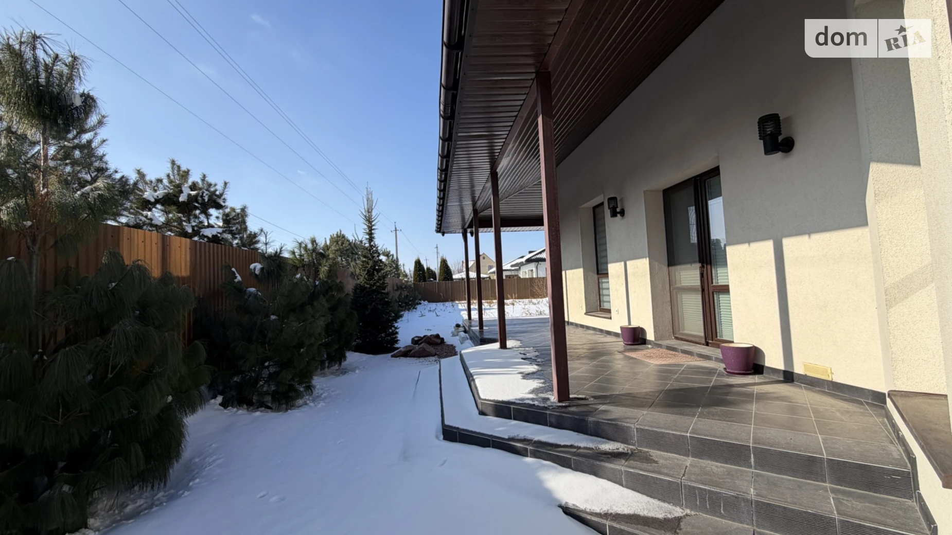 Продается дом на 2 этажа 286.1 кв. м с гаражом, цена: 450000 $ - фото 2