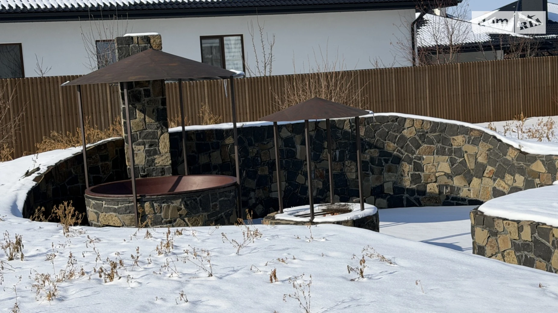 Продается дом на 2 этажа 286.1 кв. м с гаражом, цена: 450000 $ - фото 3