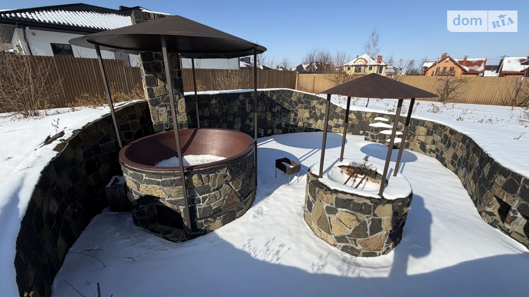 Продается дом на 2 этажа 286.1 кв. м с гаражом, цена: 450000 $ - фото 4