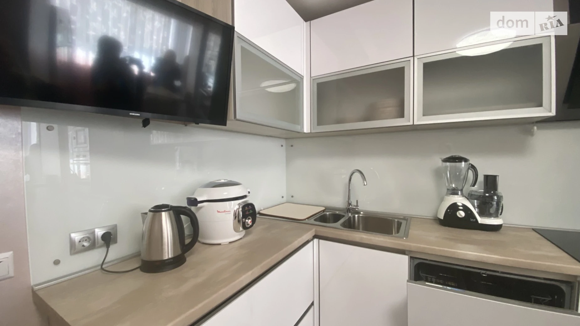 2-комнатная квартира 75 кв. м в Тернополе, цена: 95000 $ - фото 2