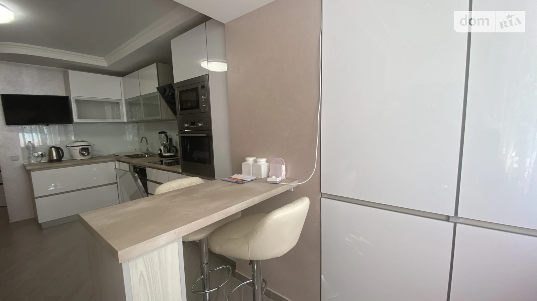 2-комнатная квартира 75 кв. м в Тернополе, цена: 95000 $ - фото 5