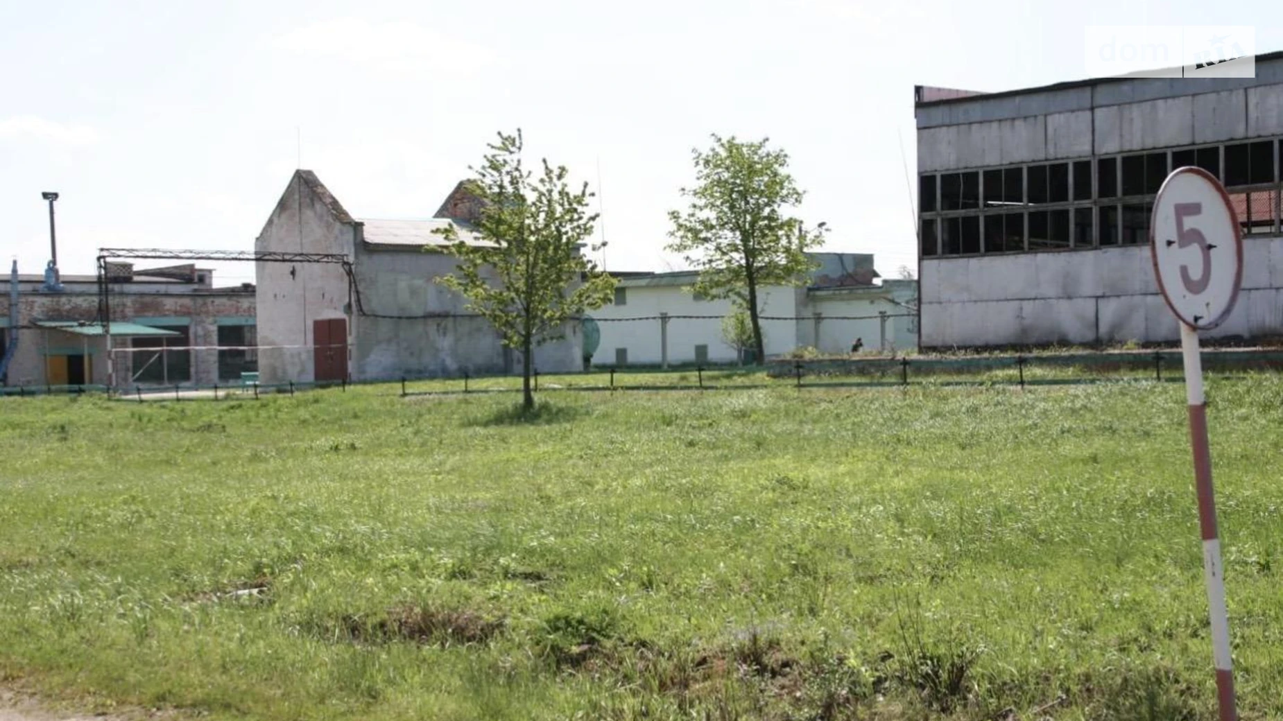 Продается помещения свободного назначения 6071 кв. м в 1-этажном здании, цена: 320000 € - фото 2