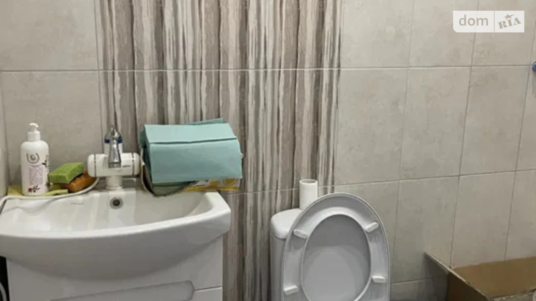 Сдается в аренду офис 98 кв. м в бизнес-центре, цена: 600 $ - фото 5