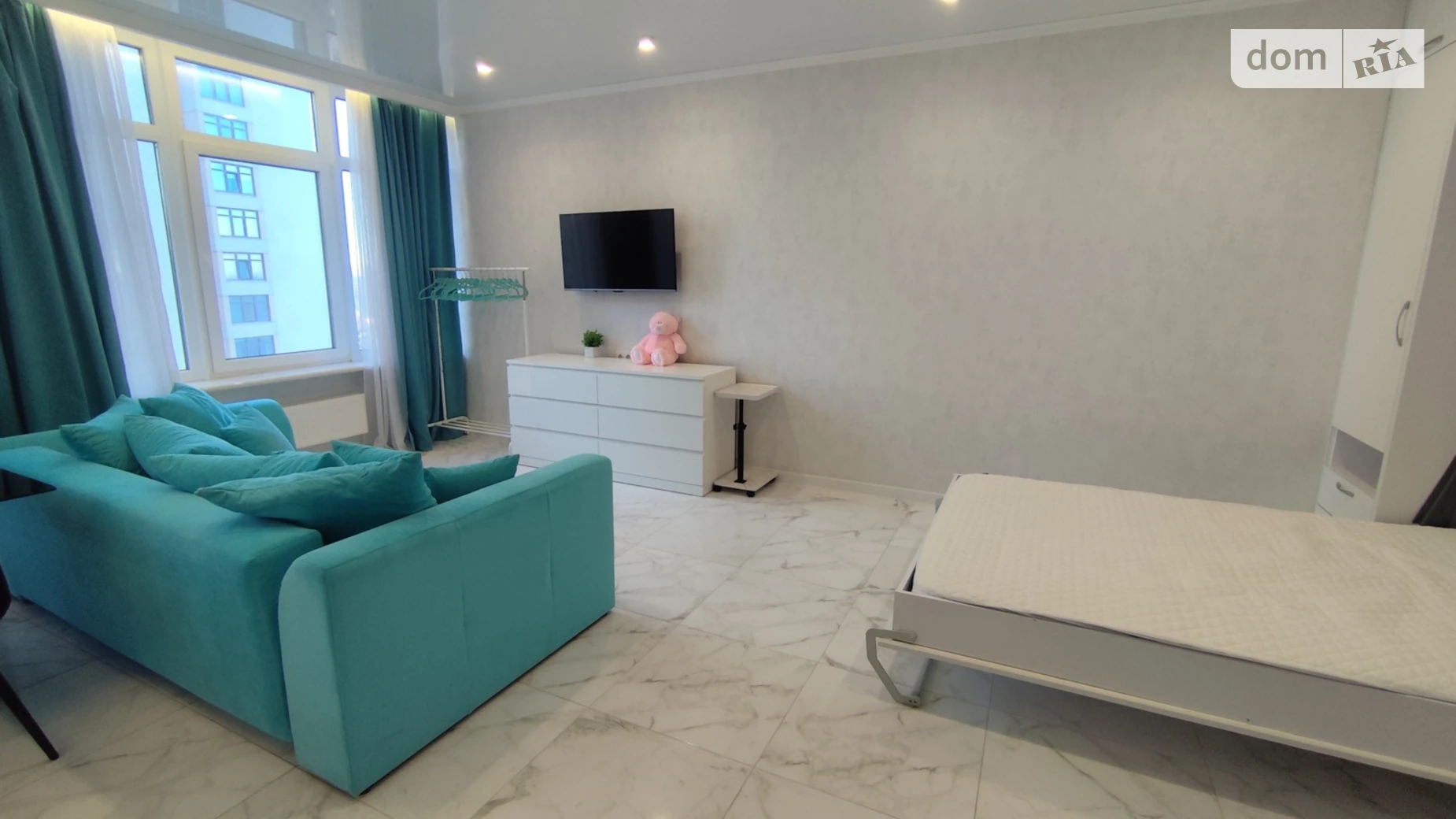 Продається 1-кімнатна квартира 40 кв. м у Одесі, вул. Валерія Самофалова - фото 2
