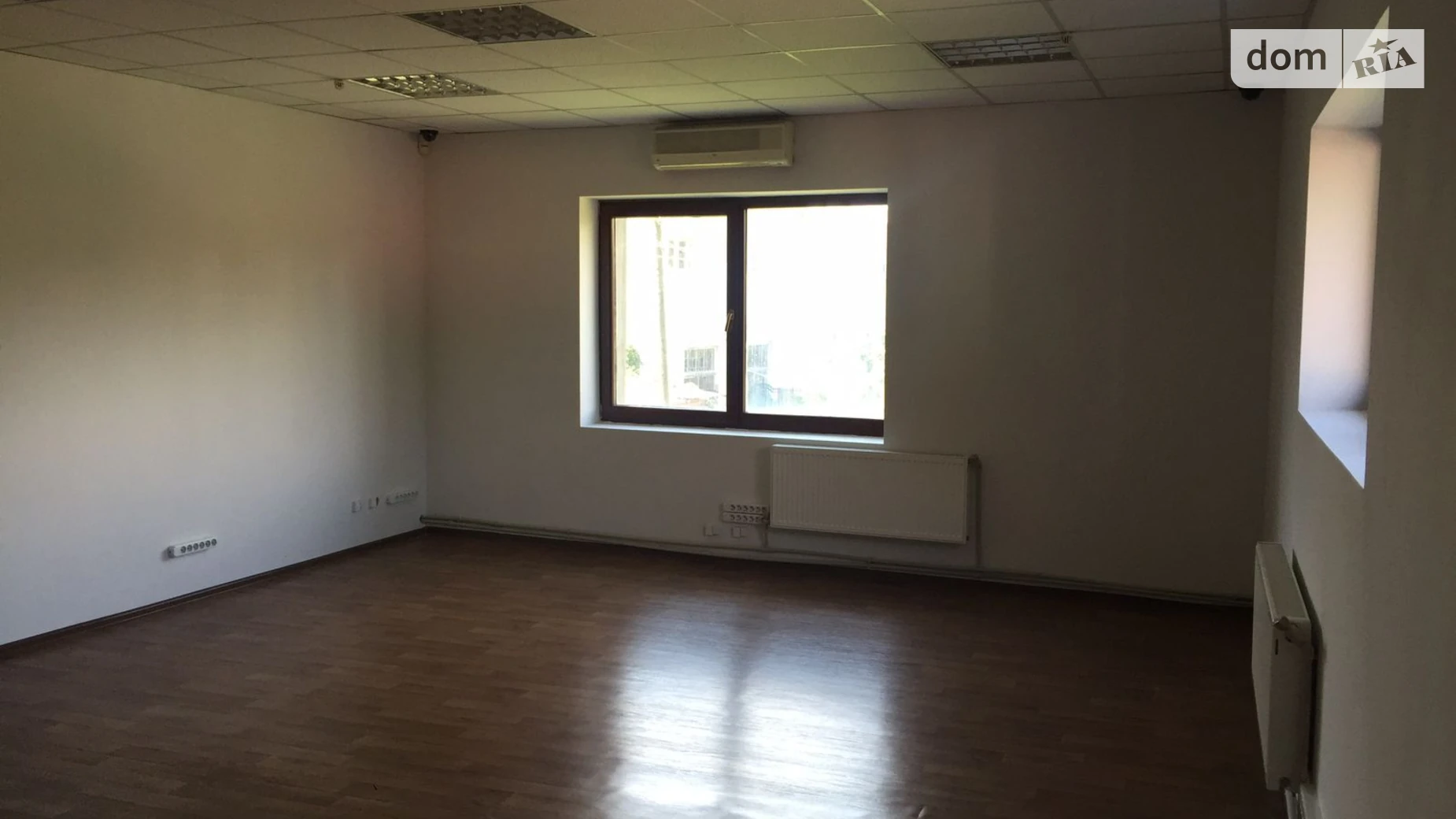 Продается офис 298 кв. м в бизнес-центре, цена: 223500 $ - фото 5