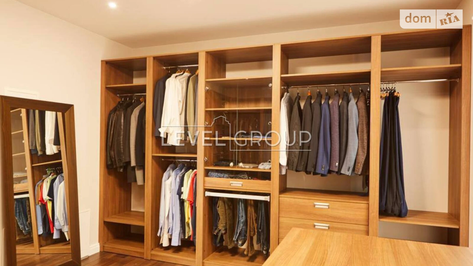 Продается дом на 3 этажа 356.7 кв. м с участком, цена: 660000 $ - фото 3