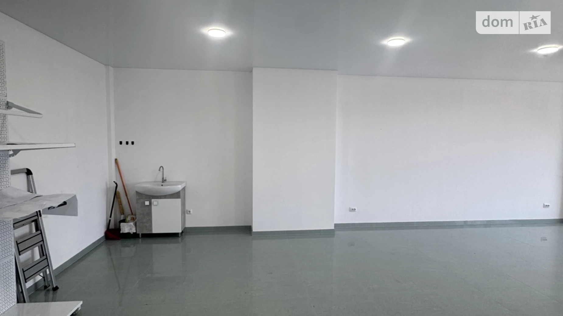 Сдается в аренду помещения свободного назначения 52.9 кв. м в 15-этажном здании, цена: 8990 грн - фото 3