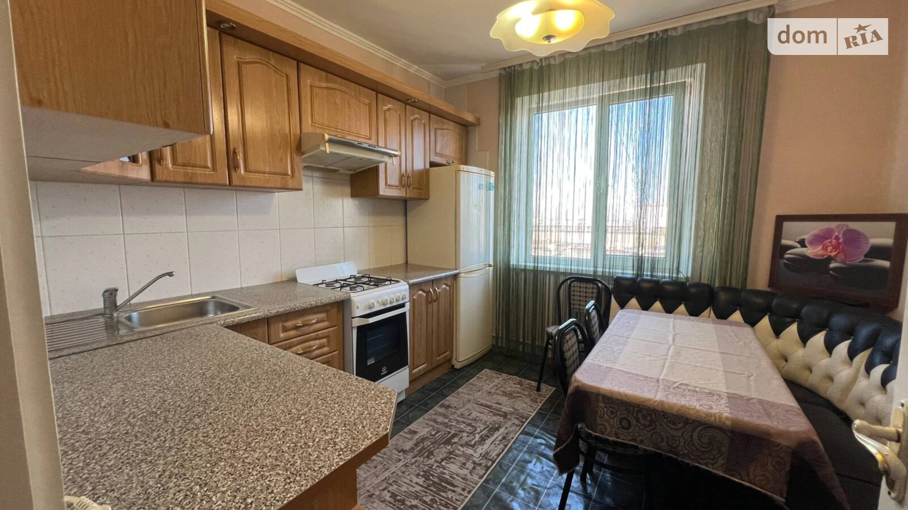 Сдается в аренду 3-комнатная квартира 73 кв. м в Черновцах, ул. Южно-Окружная, 19 - фото 2