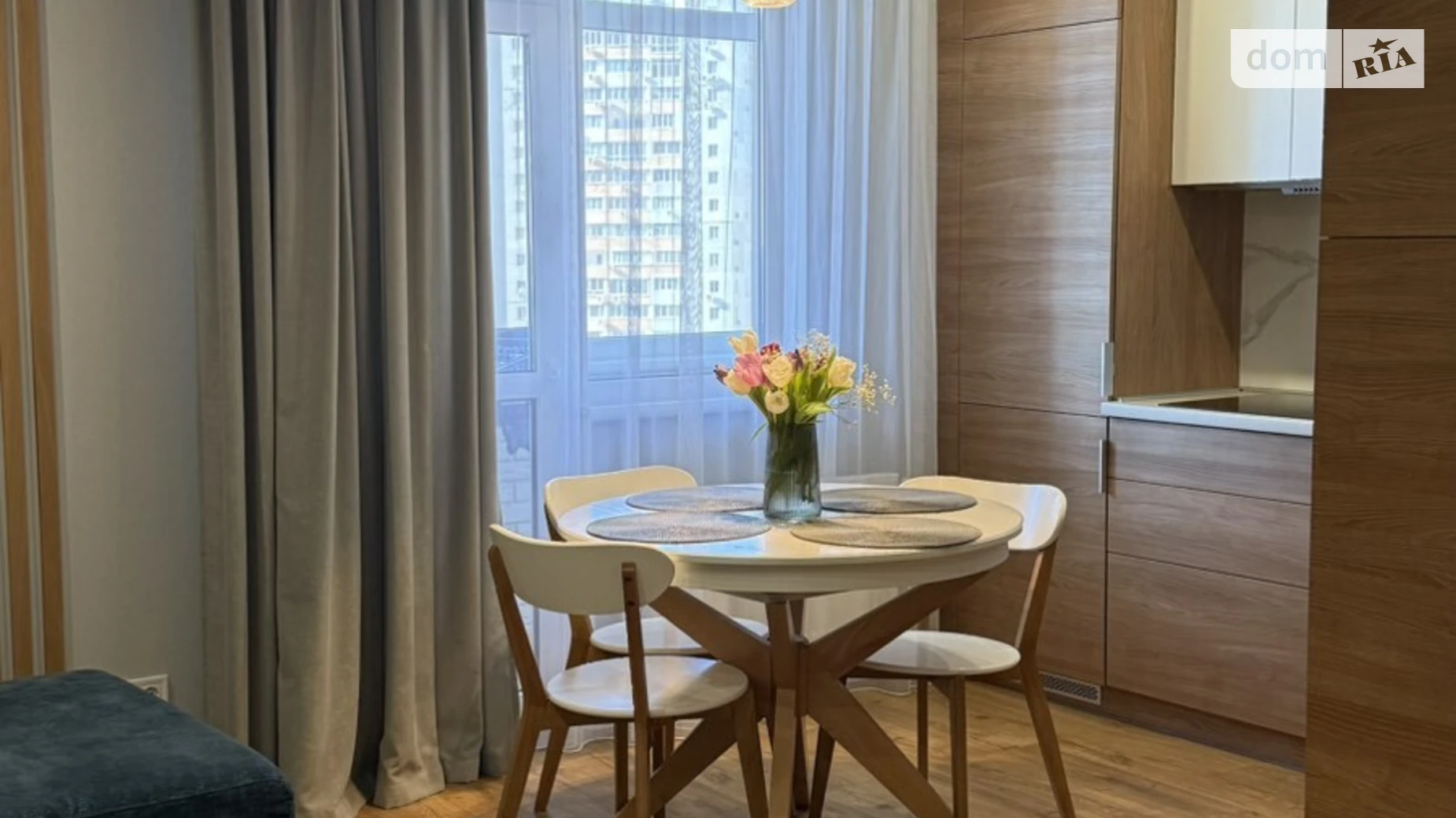 Продается 2-комнатная квартира 67.8 кв. м в Крыжановка, ул. Академика Сахарова, 3Б - фото 2