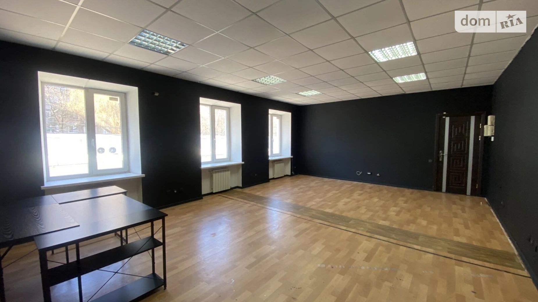 Сдается в аренду офис 55 кв. м в бизнес-центре, цена: 8250 грн - фото 4