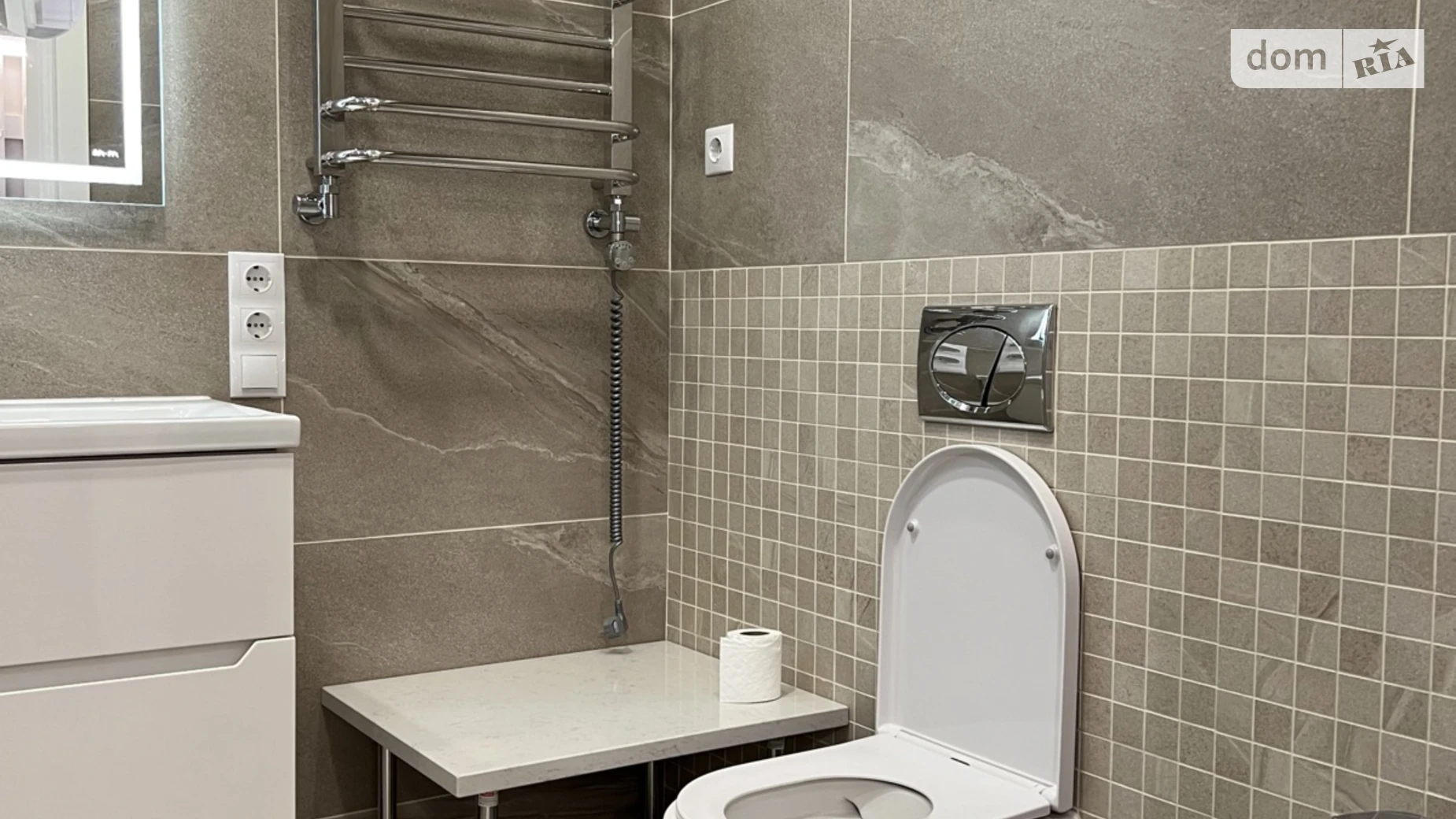 Продается 1-комнатная квартира 61 кв. м в Виннице, просп. Космонавтов, 49 - фото 4