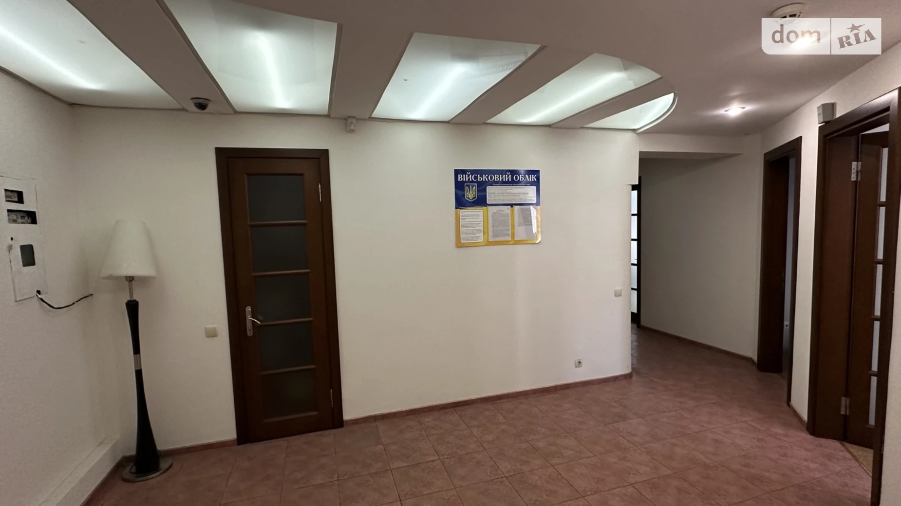 Продается офис 104 кв. м в бизнес-центре, цена: 220000 $ - фото 5