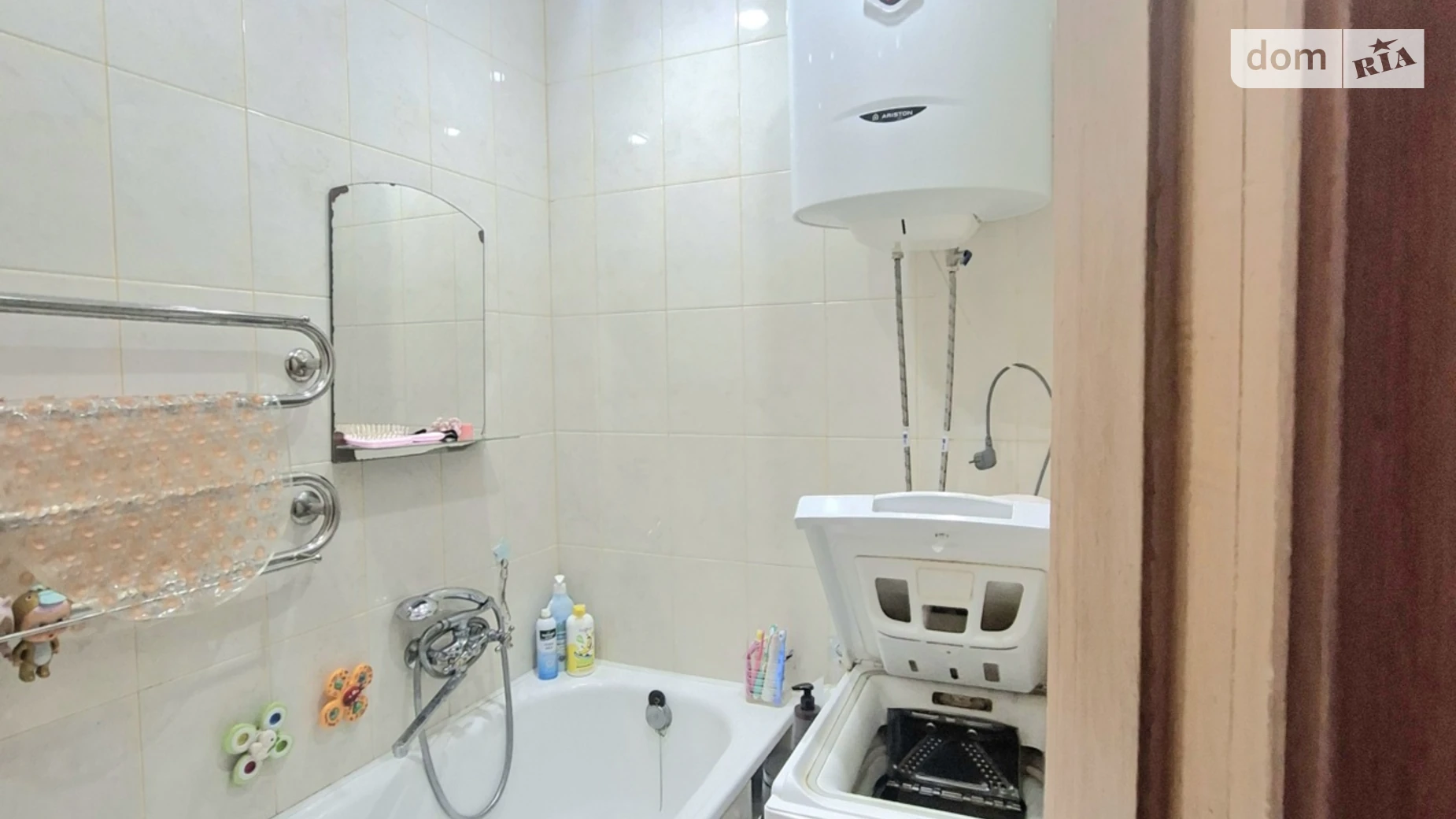 3-комнатная квартира 58 кв. м в Запорожье, ул. Героев 93-й бригады - фото 3