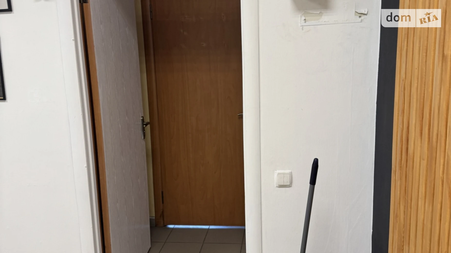 Сдается в аренду офис 12 кв. м в бизнес-центре, цена: 3500 грн - фото 4