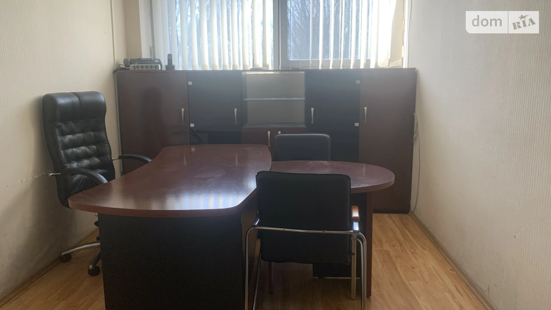 Сдается в аренду офис 80 кв. м в бизнес-центре, цена: 25000 грн - фото 2