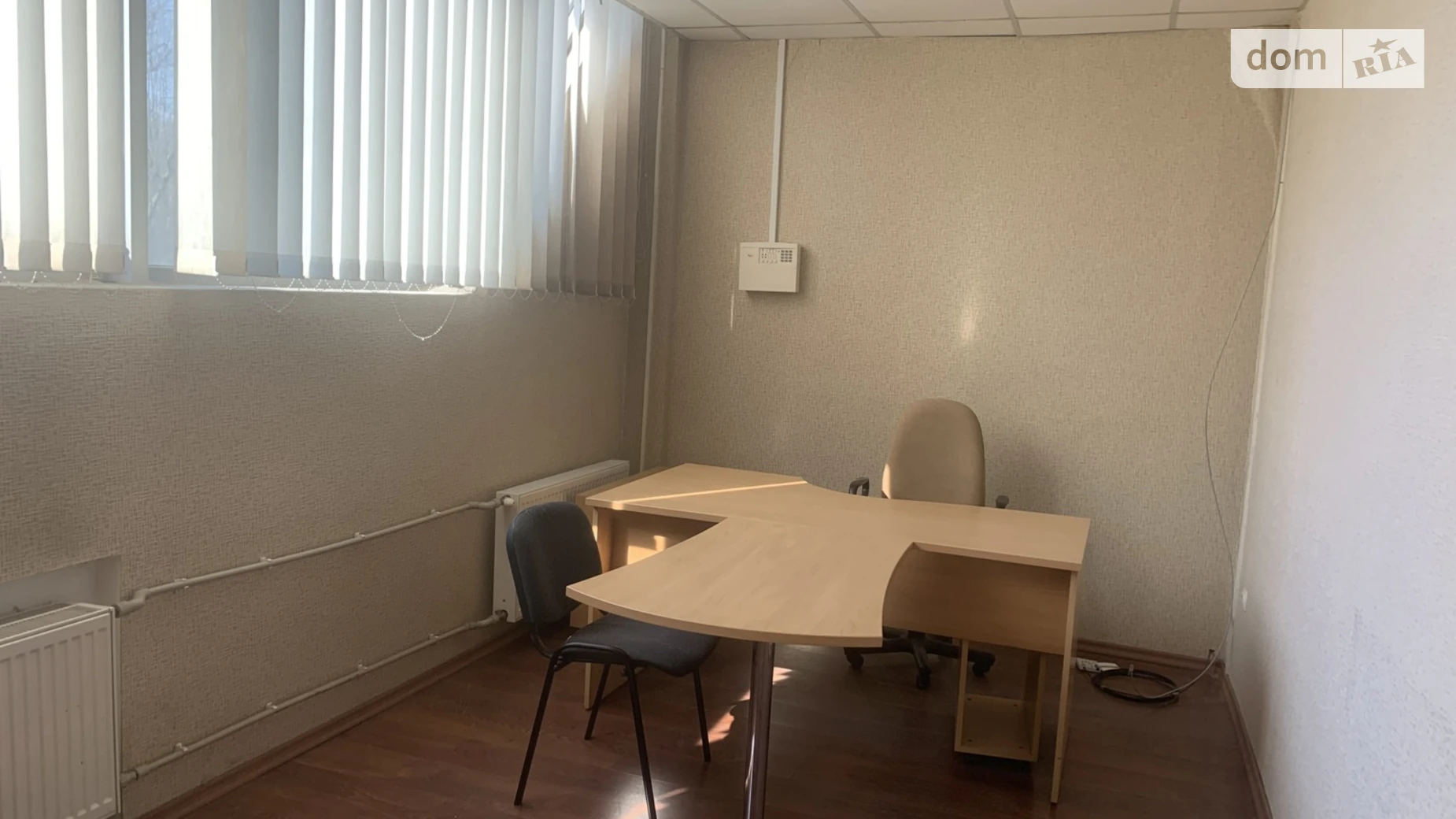 Сдается в аренду офис 80 кв. м в бизнес-центре, цена: 25000 грн - фото 4