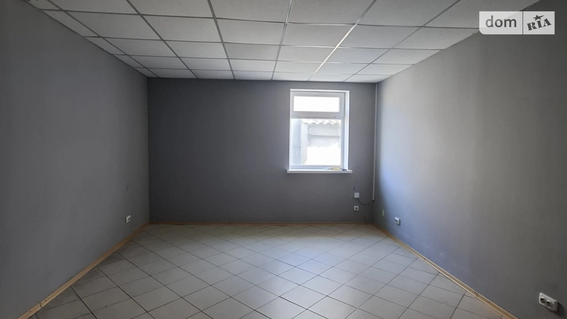 Сдается в аренду офис 20 кв. м в бизнес-центре, цена: 3000 грн - фото 2