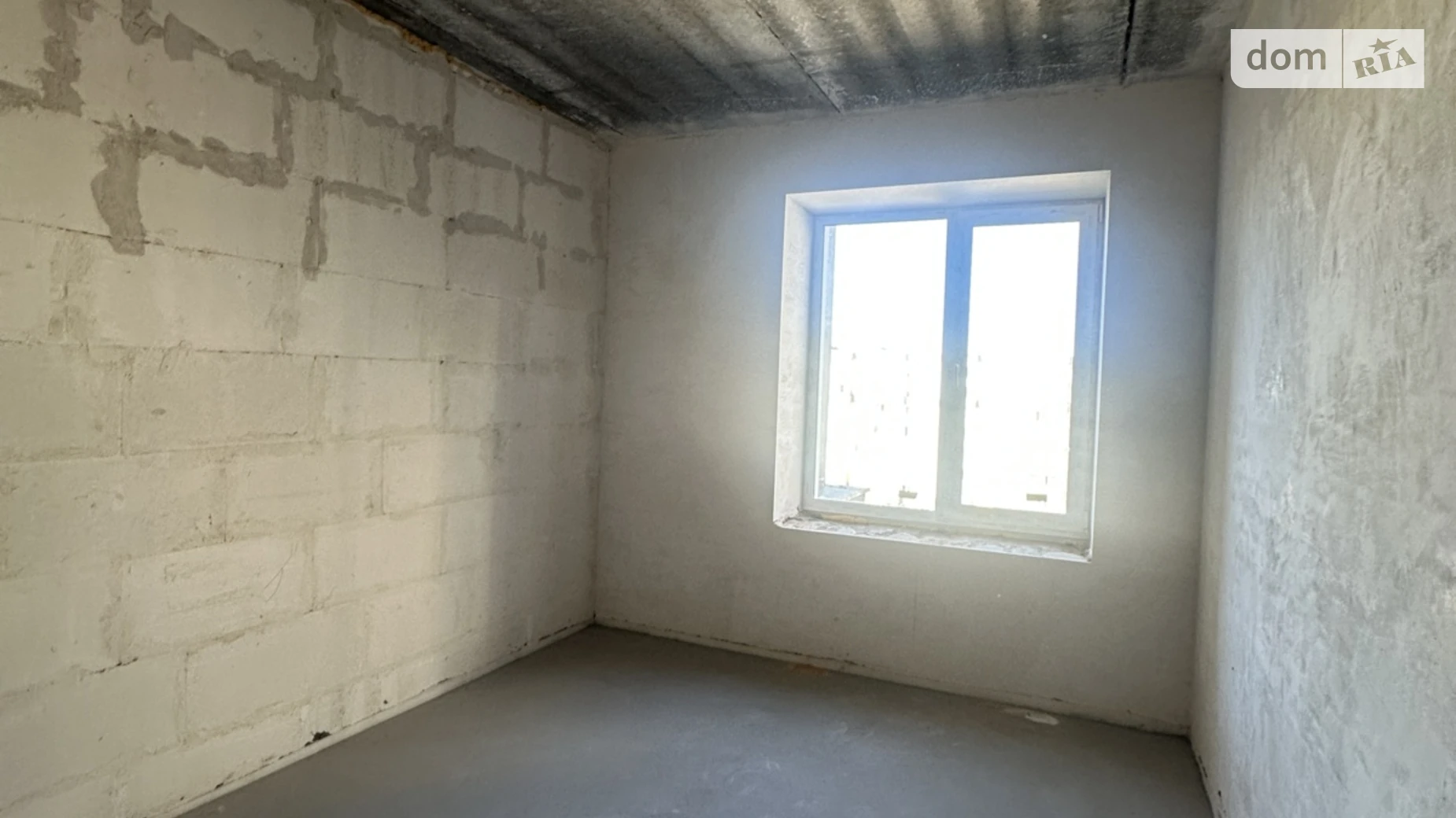 Продается 1-комнатная квартира 42.3 кв. м в Буче, ул. Ивана Кожедуба, 4Б - фото 2