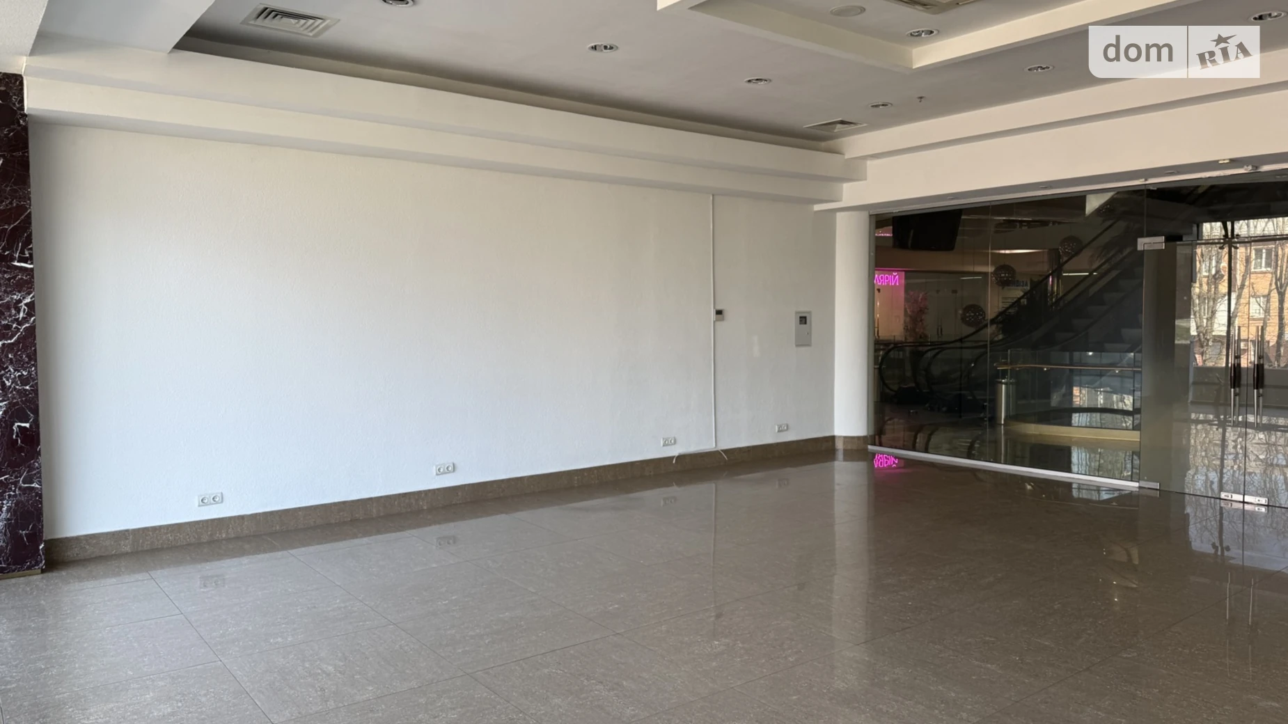 Сдается в аренду офис 65 кв. м в бизнес-центре, цена: 33800 грн - фото 4