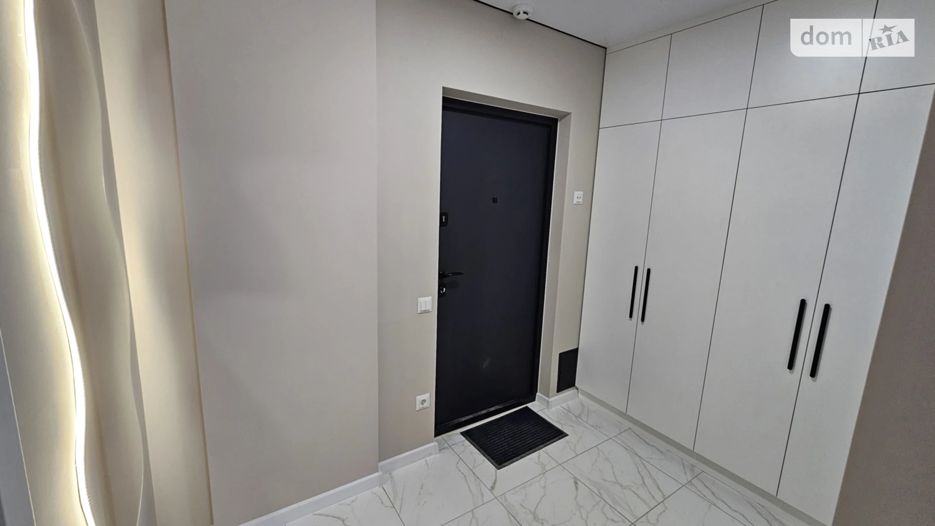 Продается 1-комнатная квартира 43.5 кв. м в Ивано-Франковске, ул. Вовчинецька, 223А - фото 4