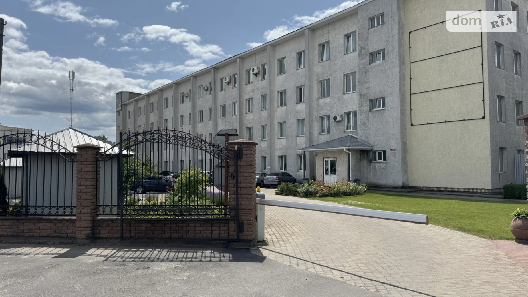 Сдается в аренду офис 57 кв. м в бизнес-центре, цена: 5000 грн - фото 2