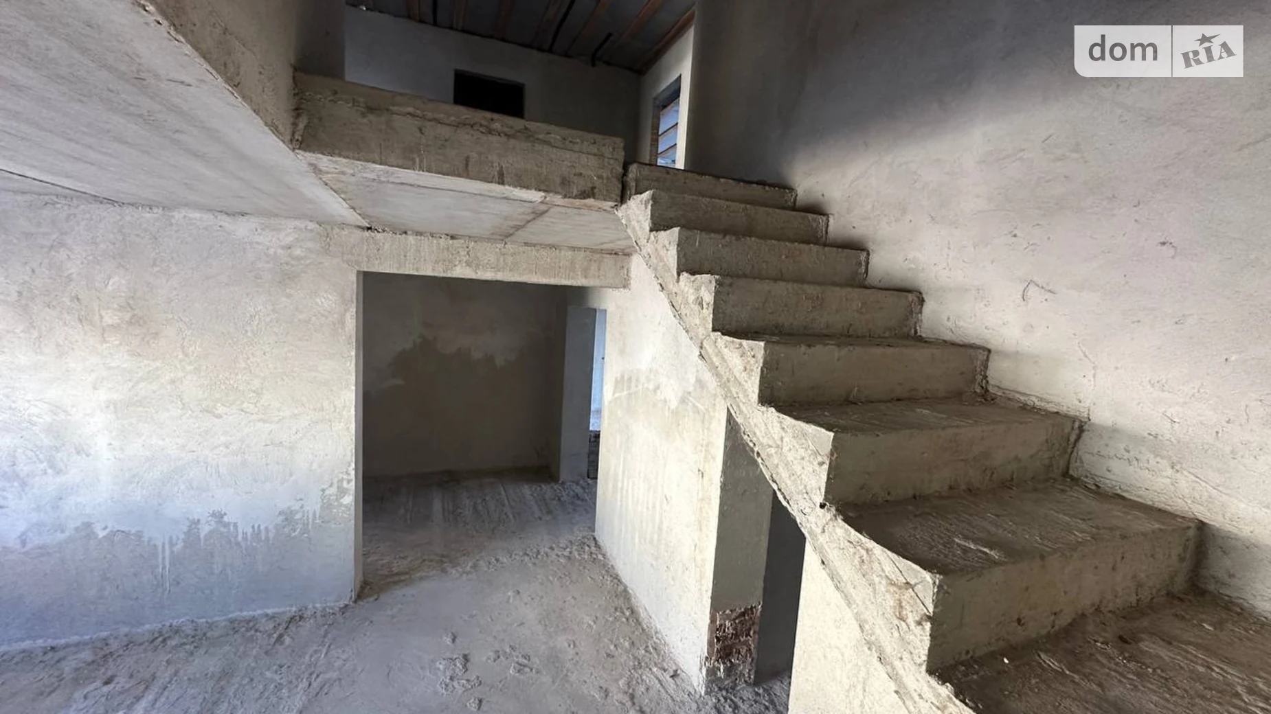 Продается дом на 2 этажа 254.8 кв. м с террасой, цена: 128000 $ - фото 4