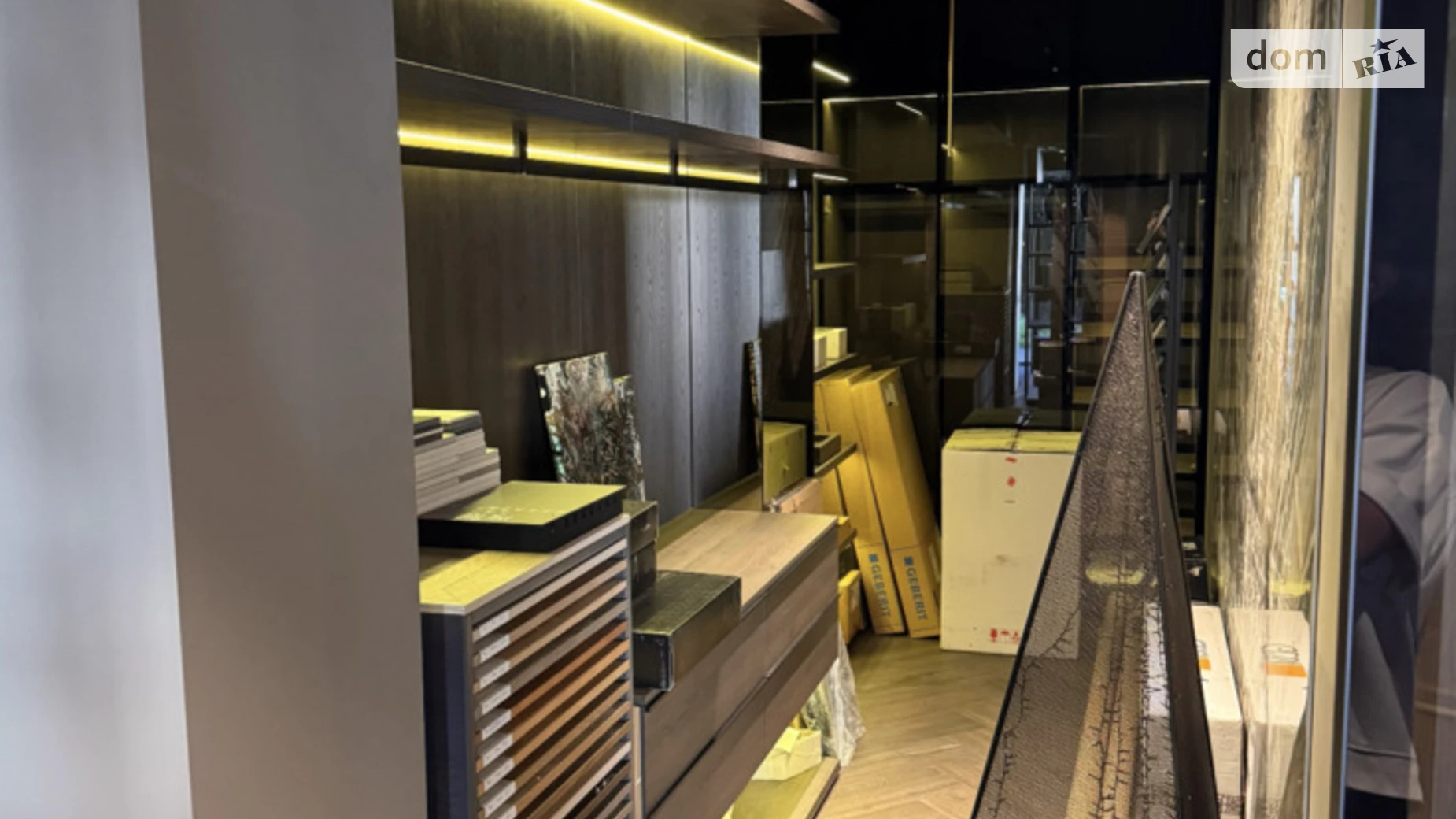 Сдается в аренду офис 78 кв. м в бизнес-центре, цена: 1200 $ - фото 5