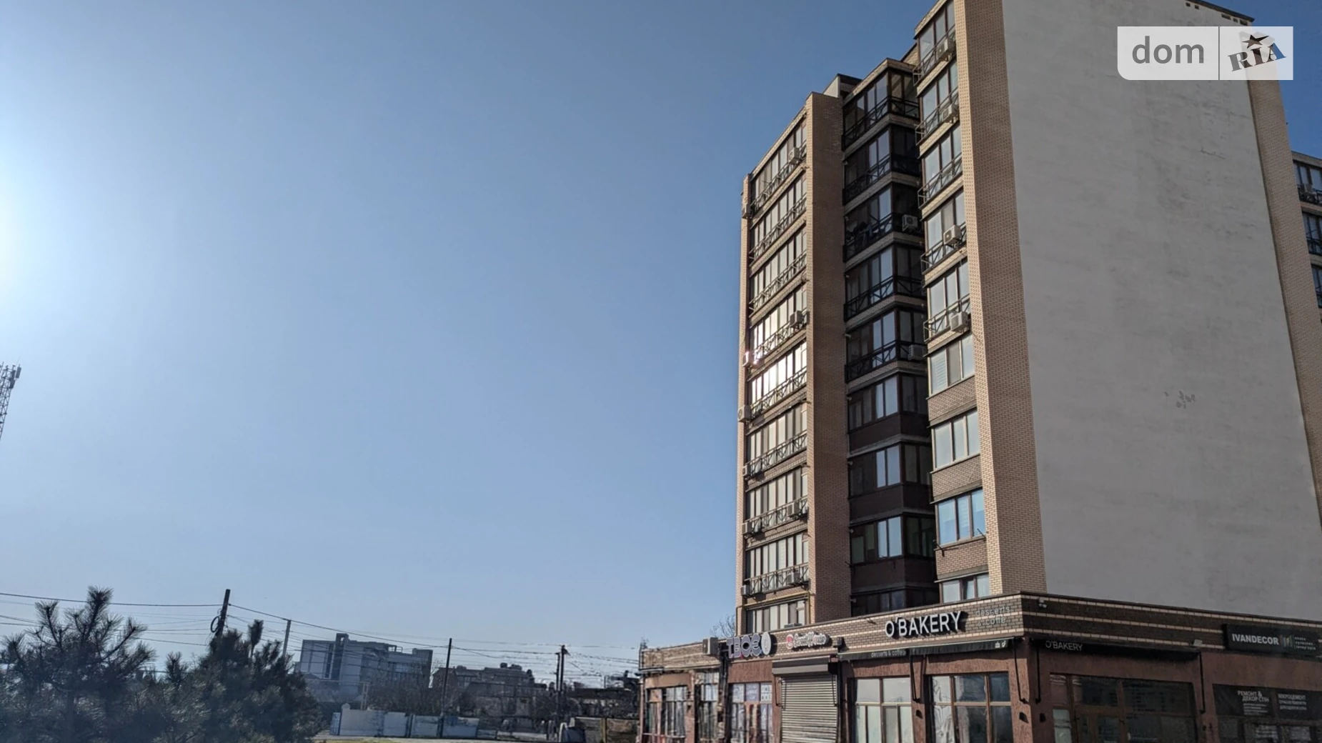 Продается 2-комнатная квартира 75 кв. м в Черноморске, цена: 57000 $ - фото 2