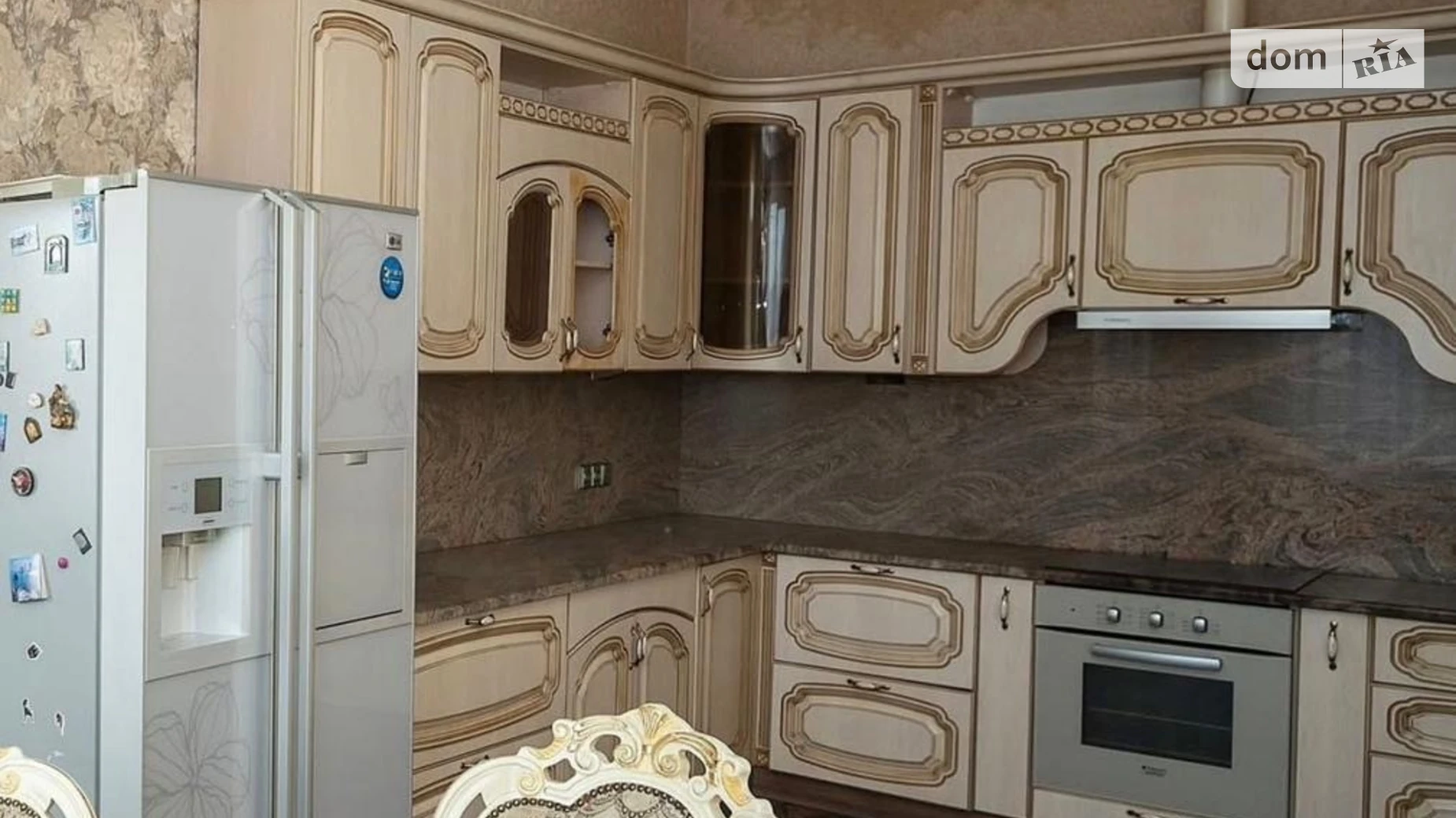 2-комнатная квартира 120.4 кв. м в Луцке, цена: 115584 $ - фото 4