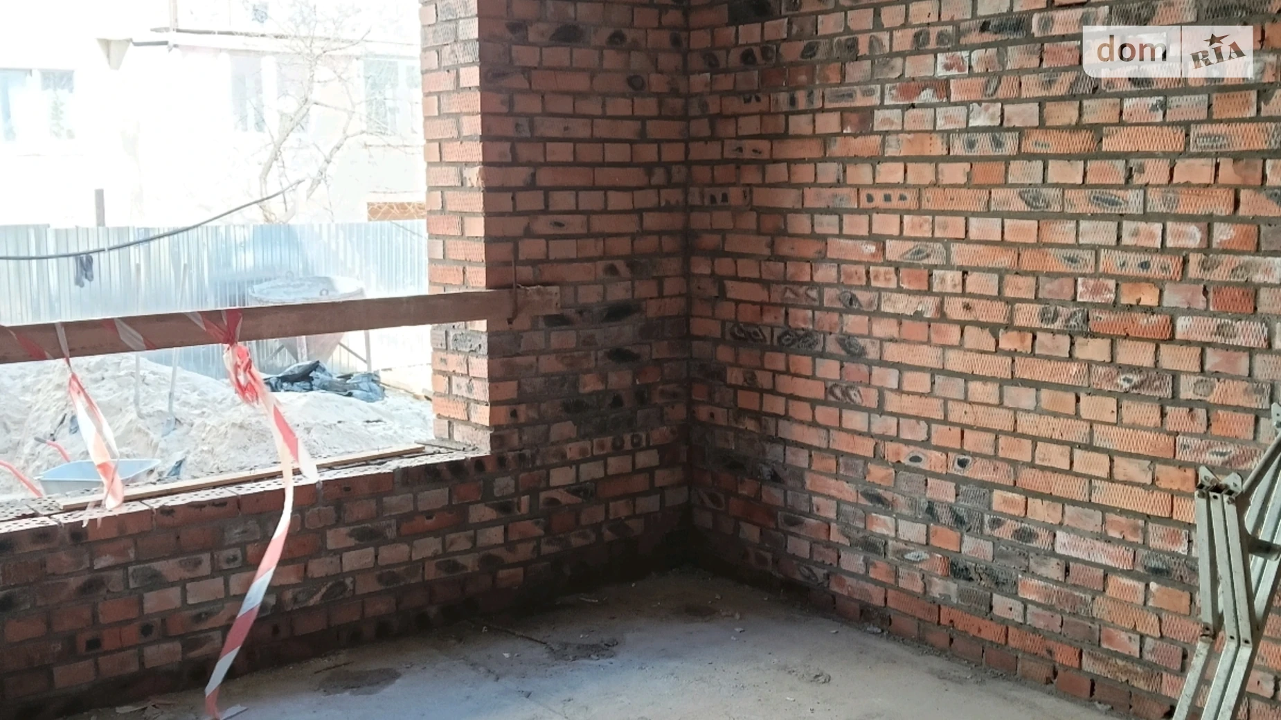 Продается 1-комнатная квартира 39 кв. м в Хмельницком, ул. Свободы, 1 - фото 2