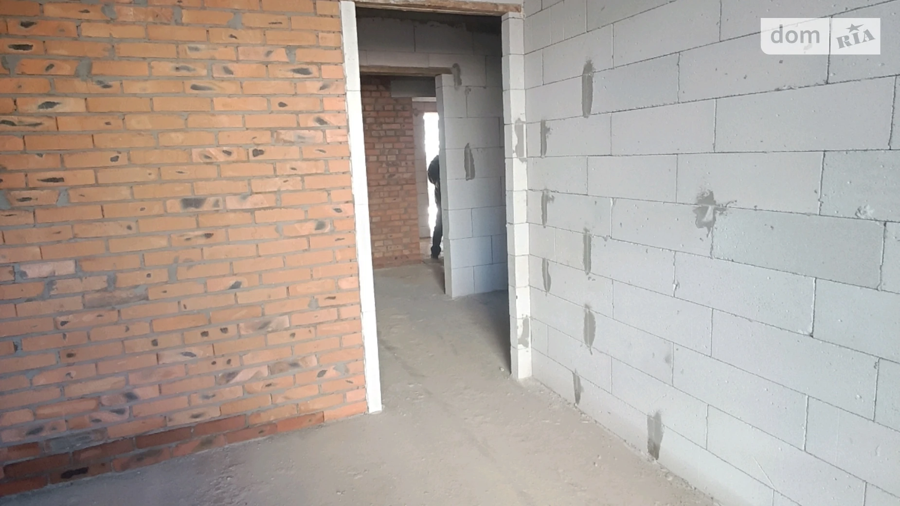 Продается 1-комнатная квартира 37 кв. м в Хмельницком, ул. Коновальца Евгения, 1 - фото 2