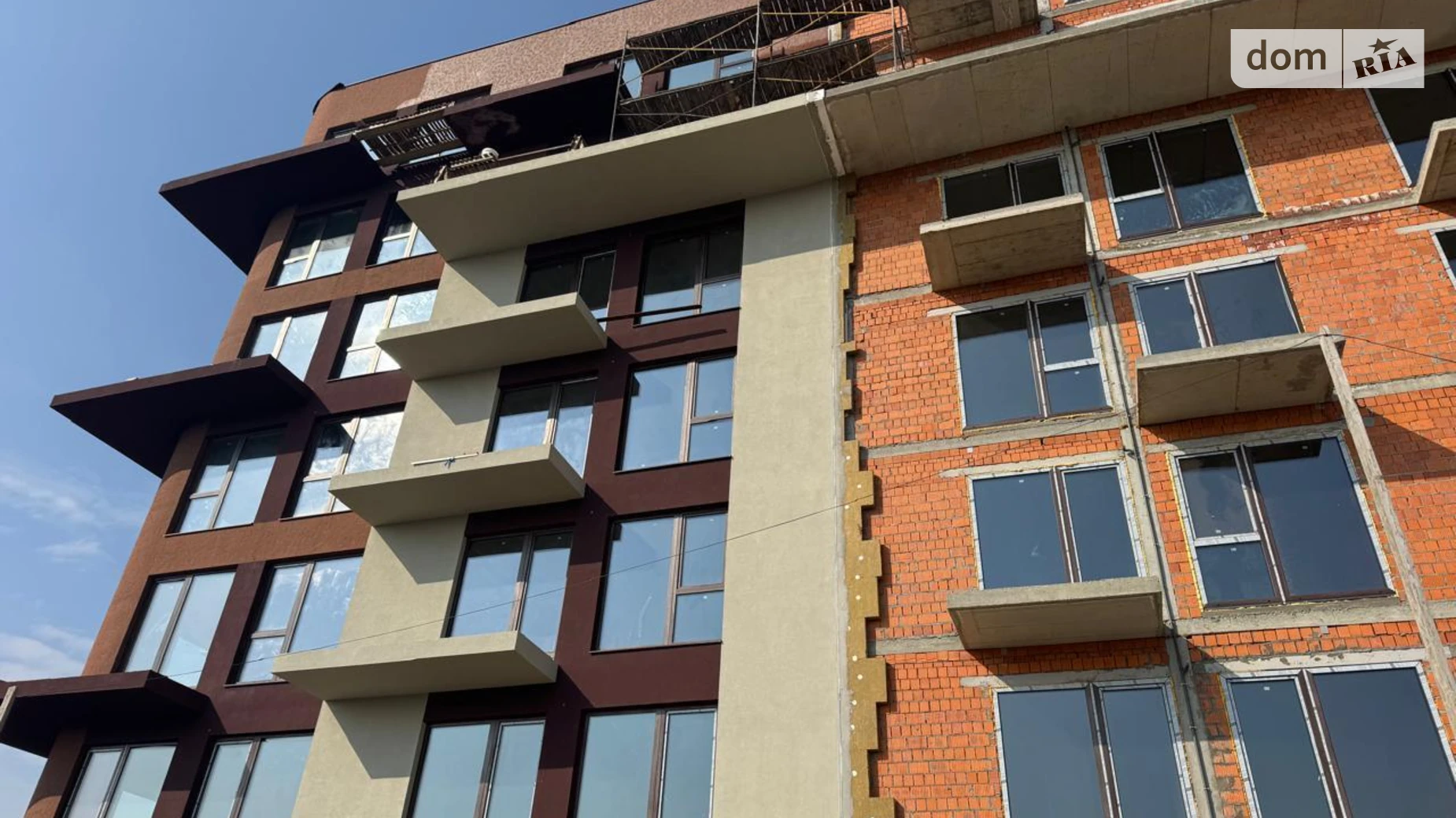 Продается 2-комнатная квартира 68.38 кв. м в Минае, пер. Парковый, 3А - фото 2