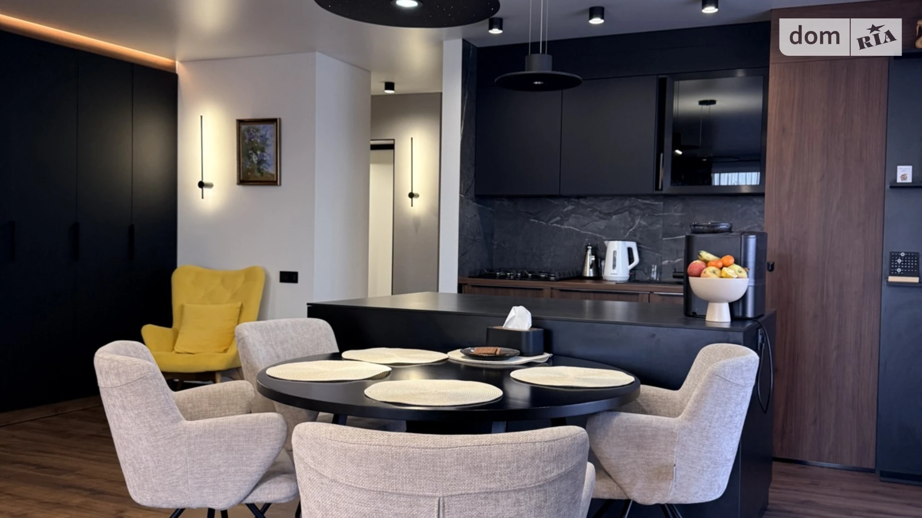 Продается 4-комнатная квартира 176 кв. м в Хмельницком, просп. Мира, 63В - фото 2