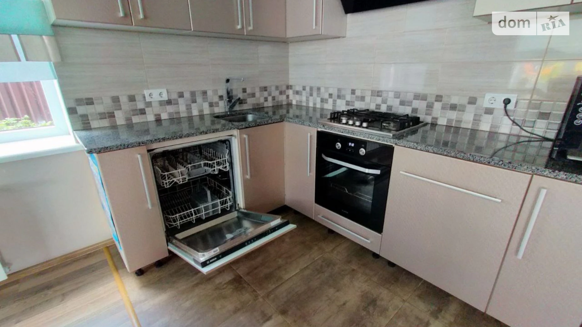 Продается дом на 2 этажа 170 кв. м с балконом, цена: 158000 $ - фото 4