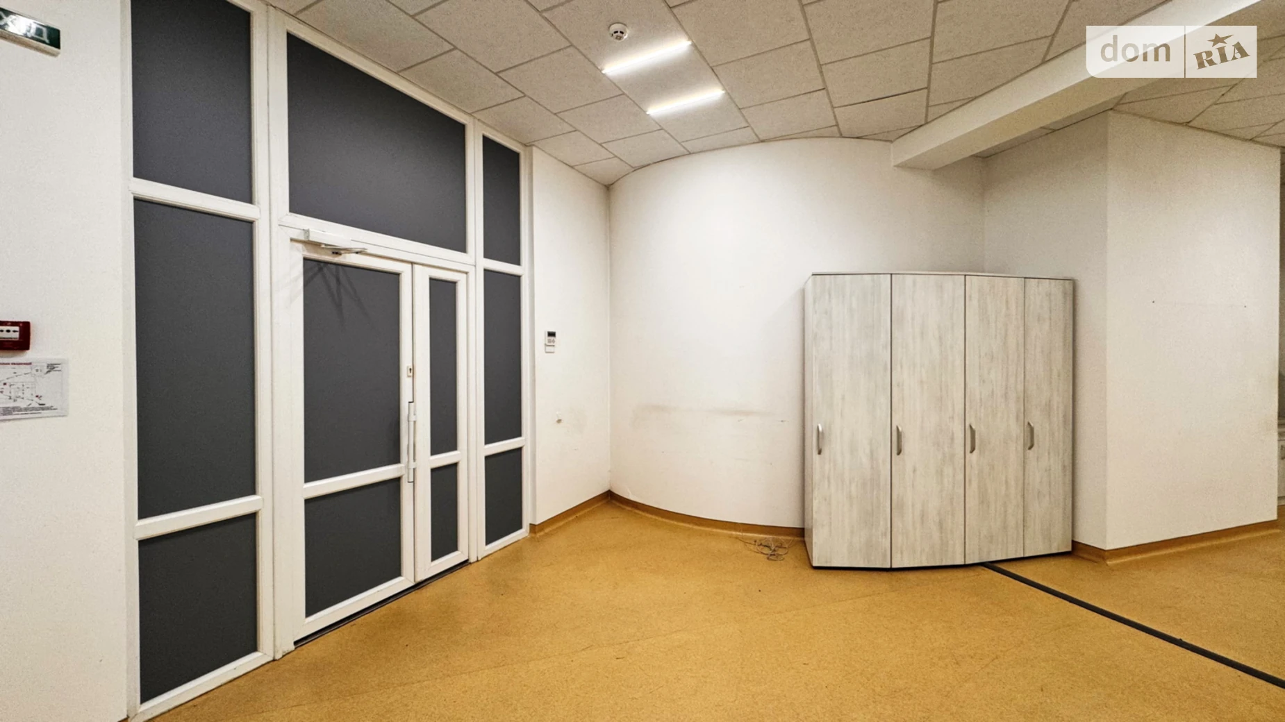 Продается помещения свободного назначения 217.1 кв. м в 8-этажном здании, цена: 399000 $ - фото 4