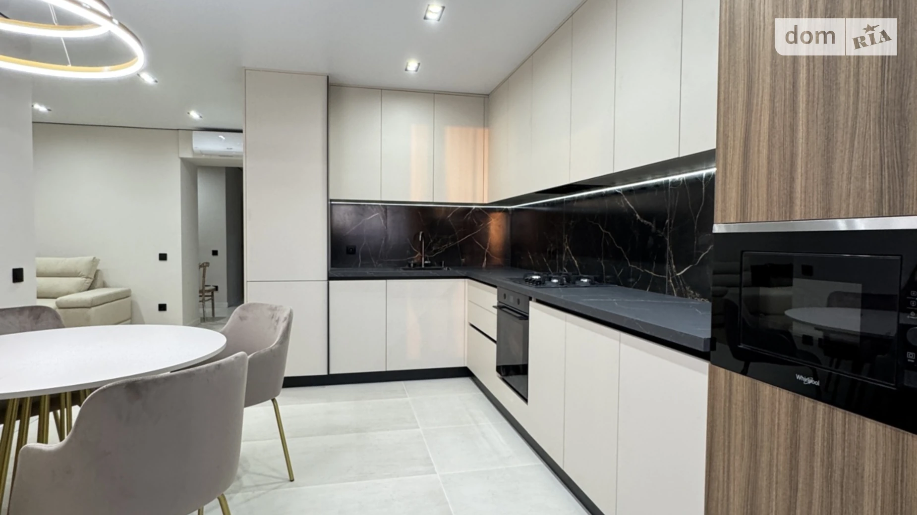 3-кімнатна квартира 83 кв. м у Тернополі, цена: 95000 $ - фото 2