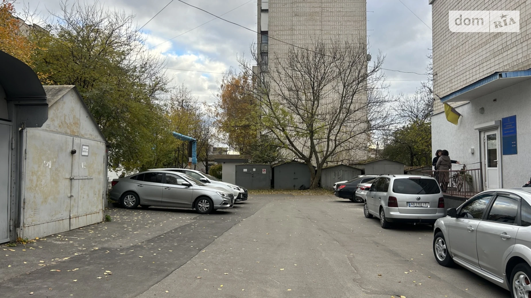 Сдается в аренду отдельно стоящий гараж под легковое авто на 18 кв. м, цена: 3200 грн - фото 2