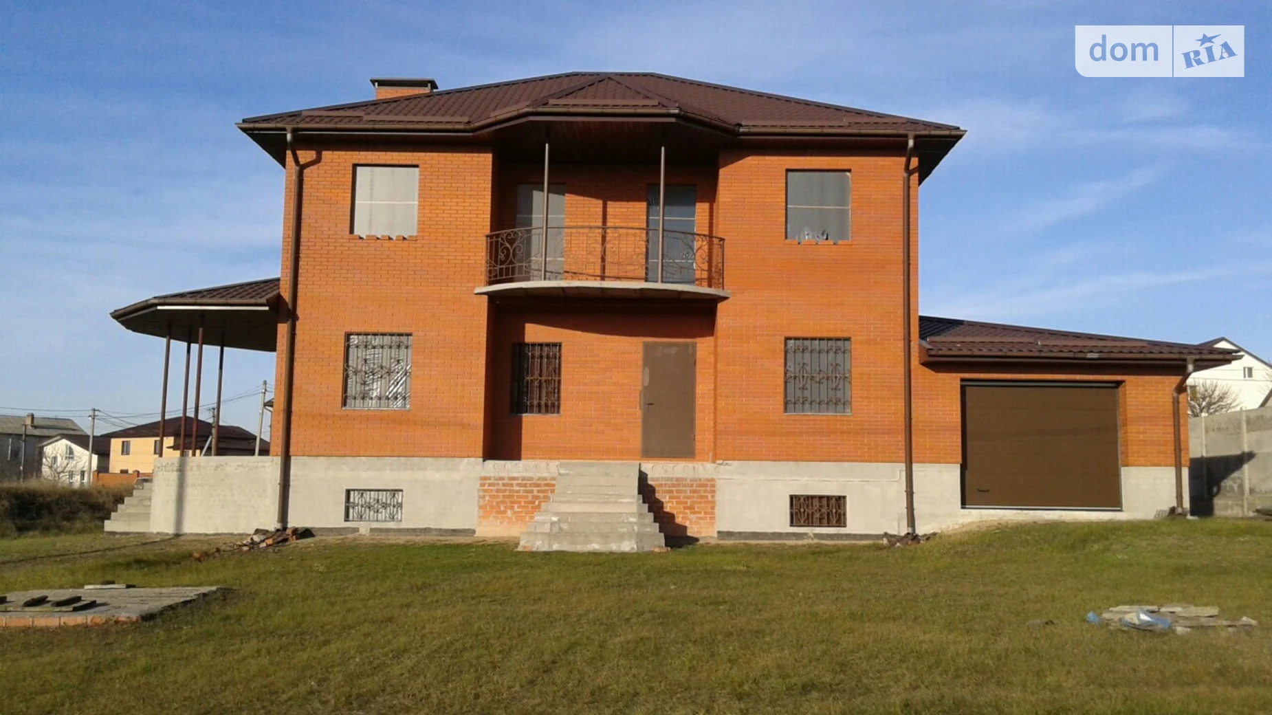 Продается дом на 3 этажа 322 кв. м с садом, цена: 165000 $ - фото 2