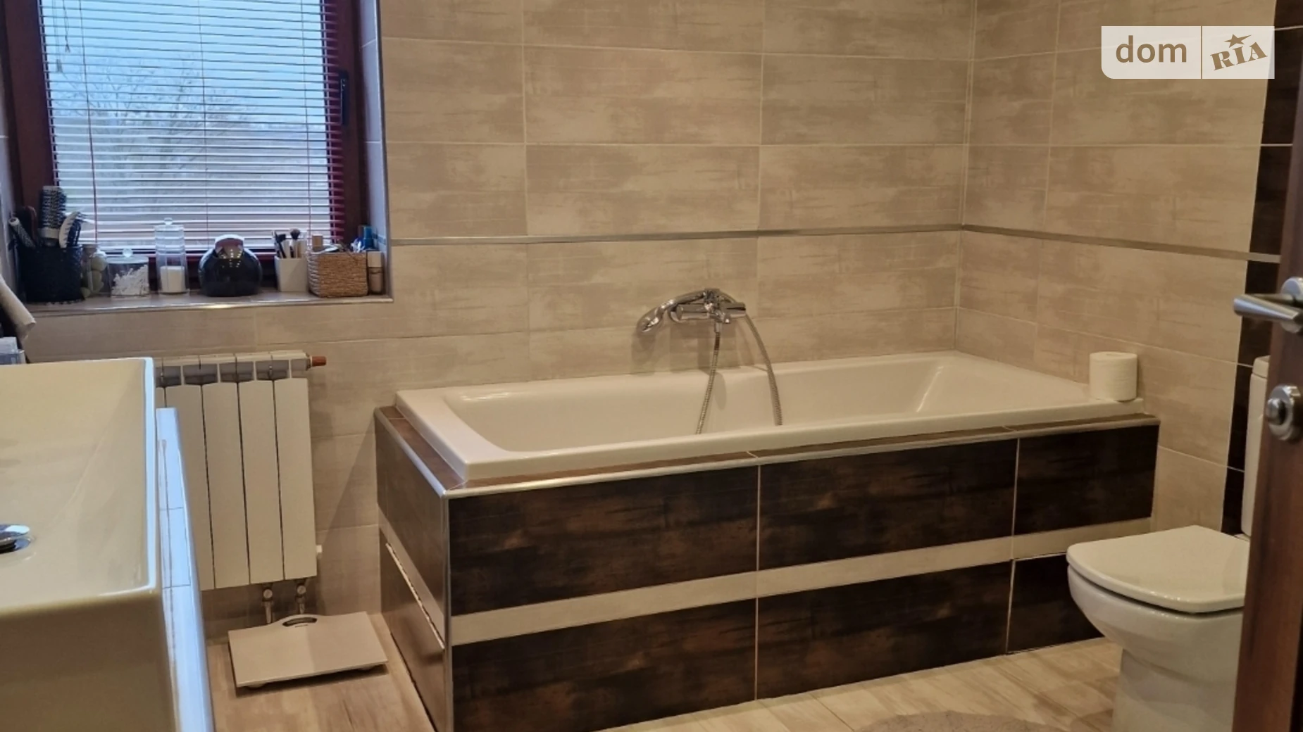 Продается дом на 3 этажа 183.3 кв. м с балконом, цена: 320000 $ - фото 4